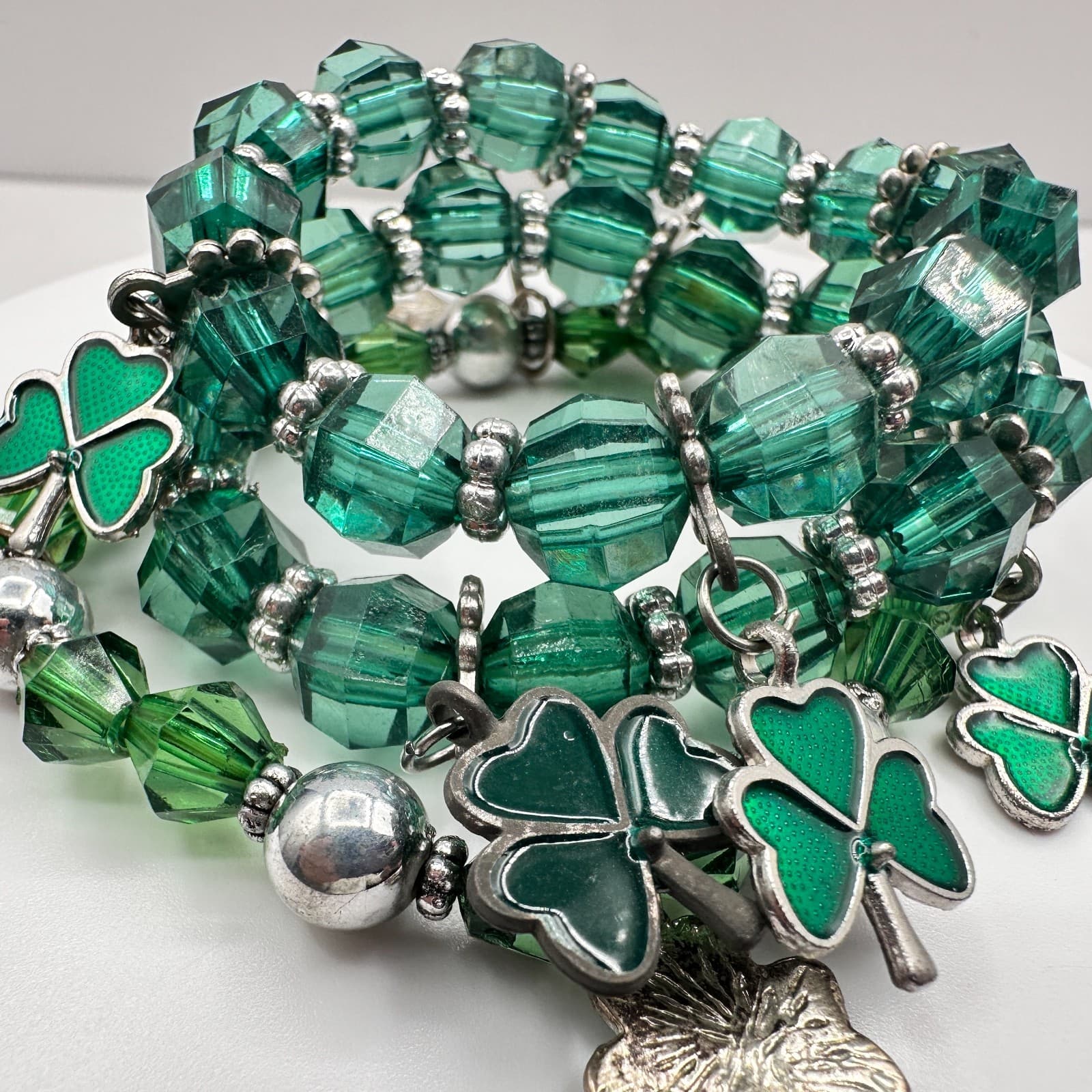 VTG 90s St Patrick's Day Green Glass Bead Shamrock Charm Stretch Bracelet Set - Thumbnail 6