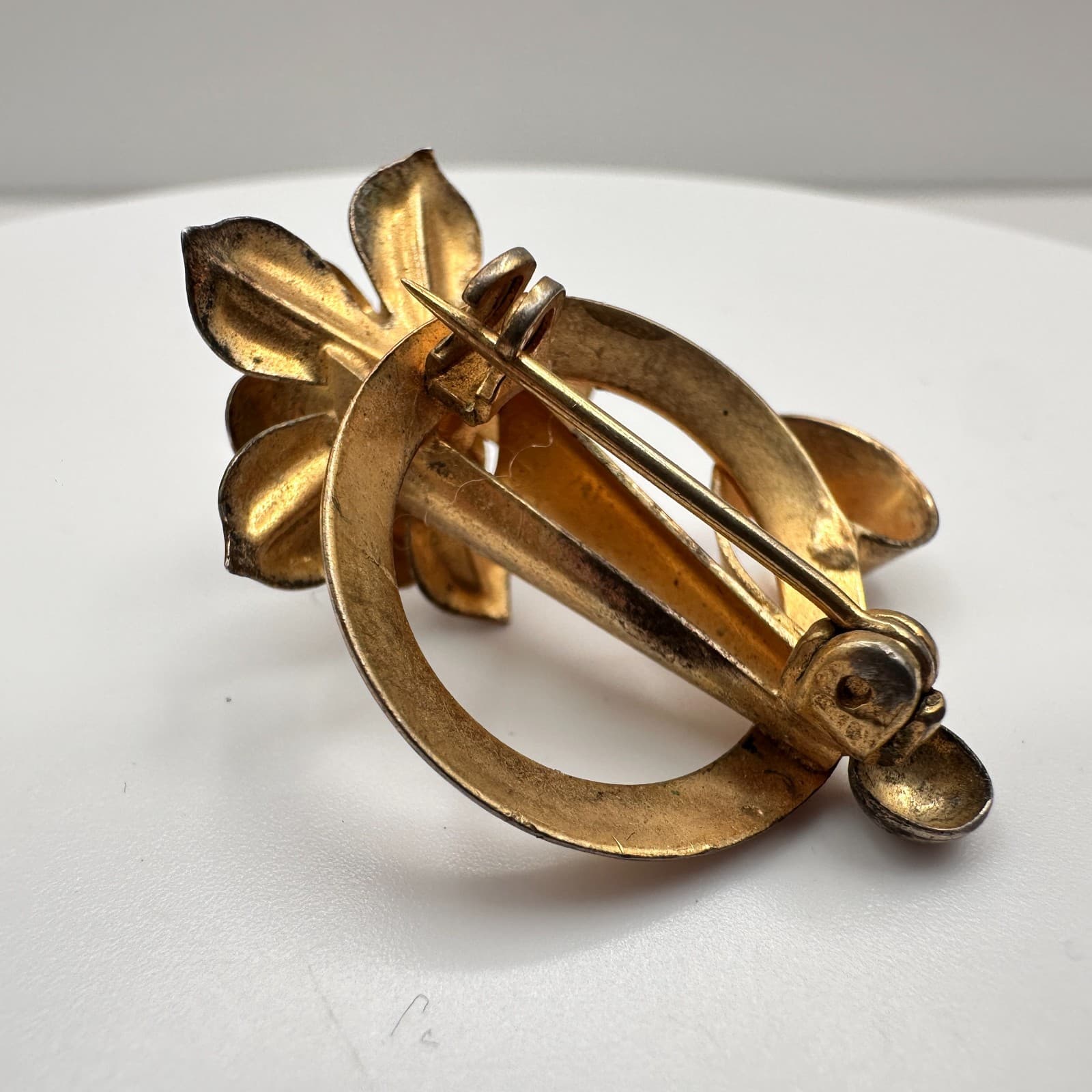 Vintage 80s Gold Tone Floral Brooch Pin Retro Women's Classic Fashion Jewelry - Thumbnail 6