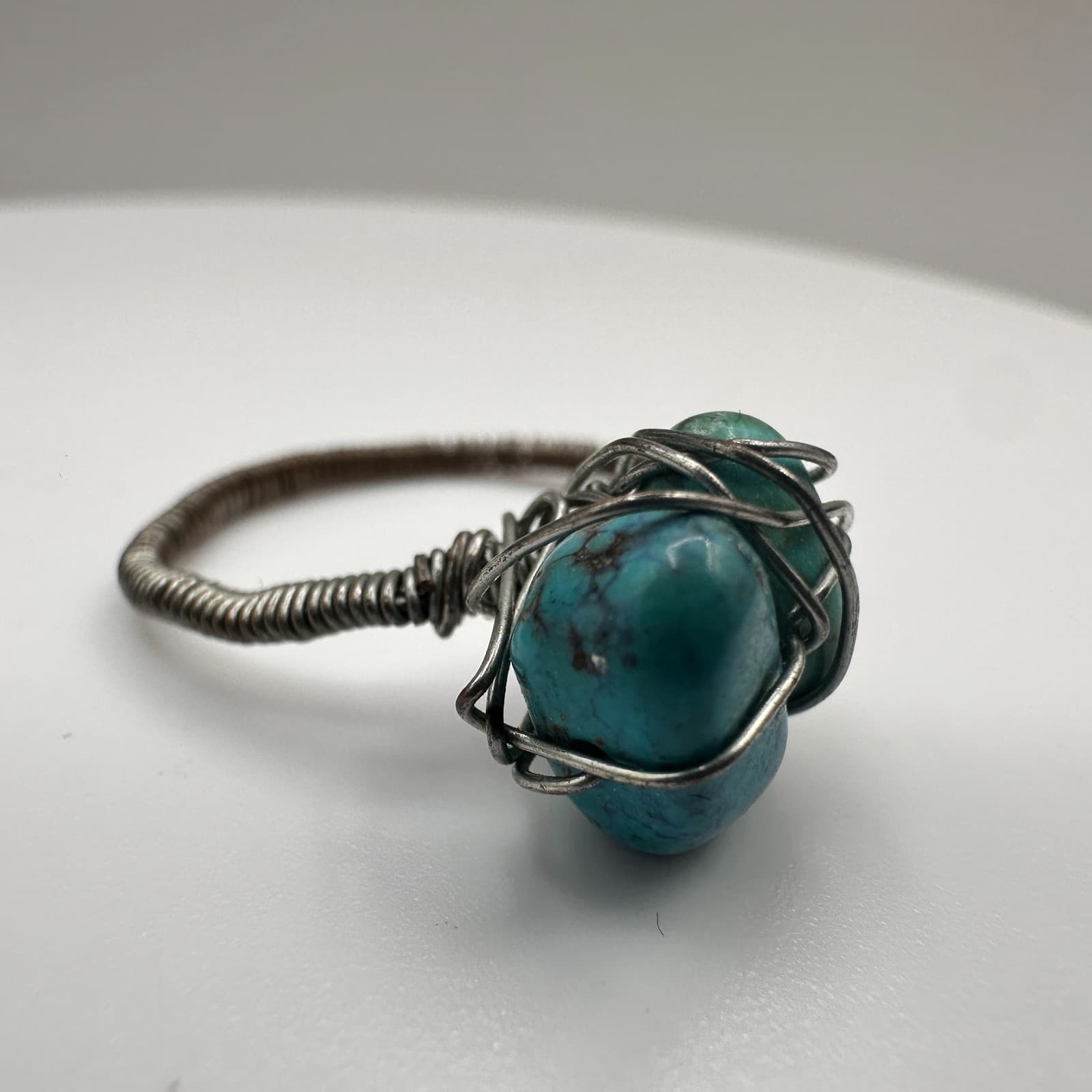 Vintage 90s Boho Silver Tone Wire Wrapped Turquoise Ring Women's Classic Jewelry - Thumbnail 2