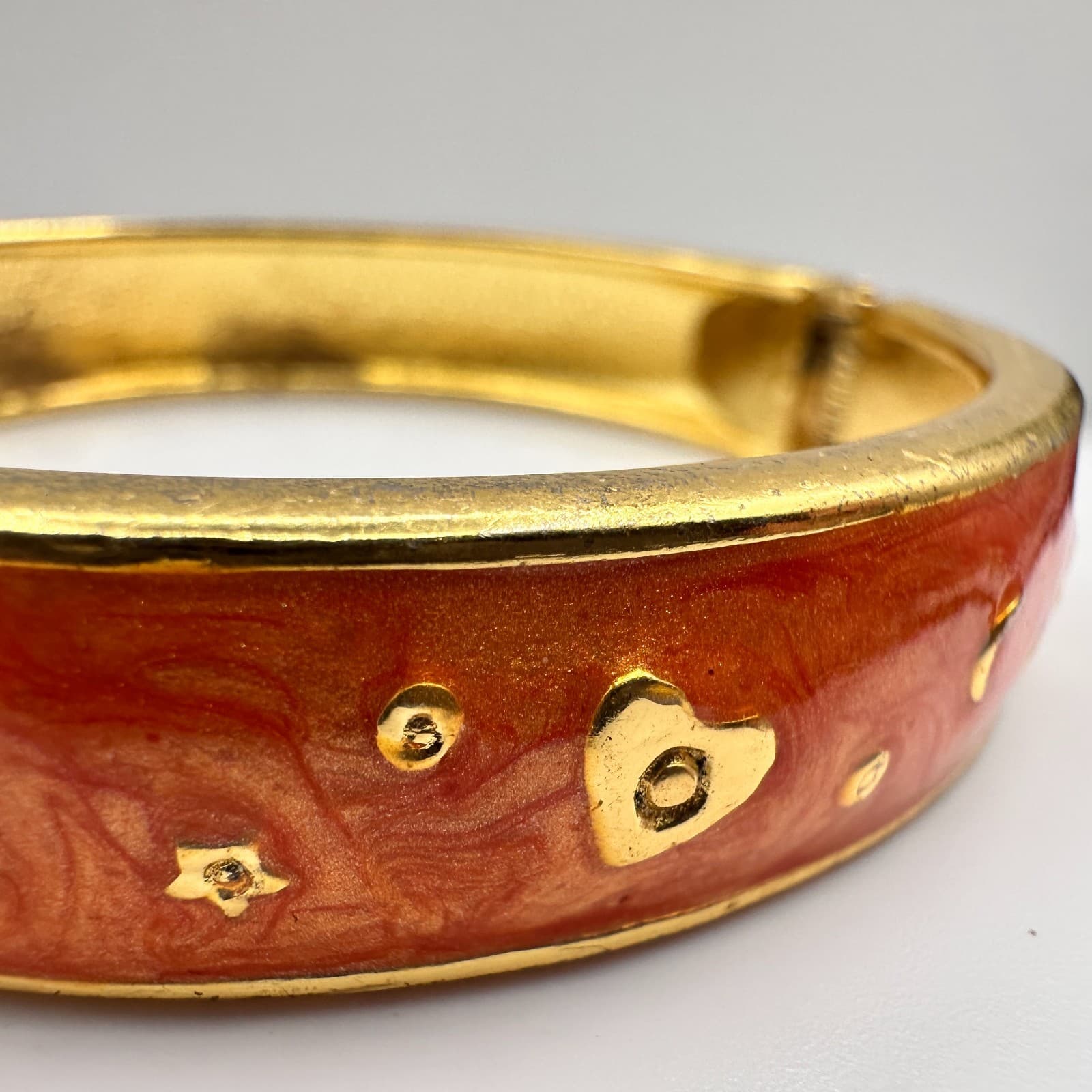Vintage 90s Celestial Bangle Bracelet Gold Tone Orange Enamel Moon Star Heart - Thumbnail 4