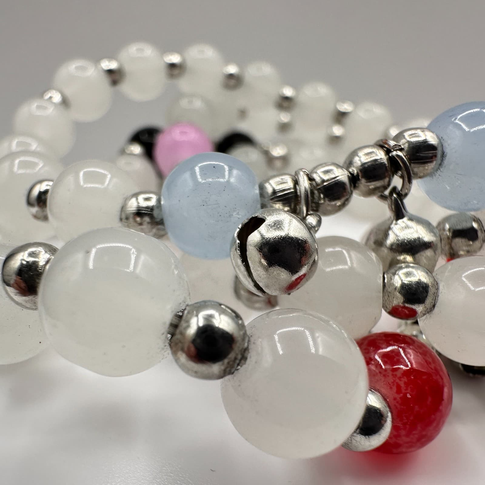 Vintage 90s White Glass Beaded Bracelet Multi Strand Boho Women's Jewelry - Thumbnail 3