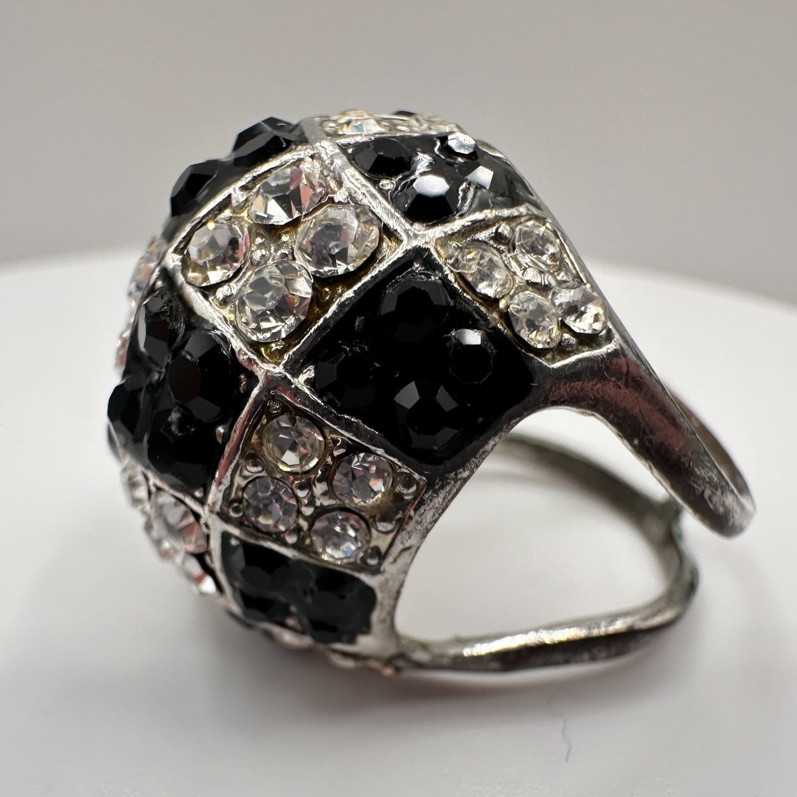 Vintage 90s Checkerboard Dome Ring Silver Tone Black Clear Rhinestone Jewelry - Thumbnail 6