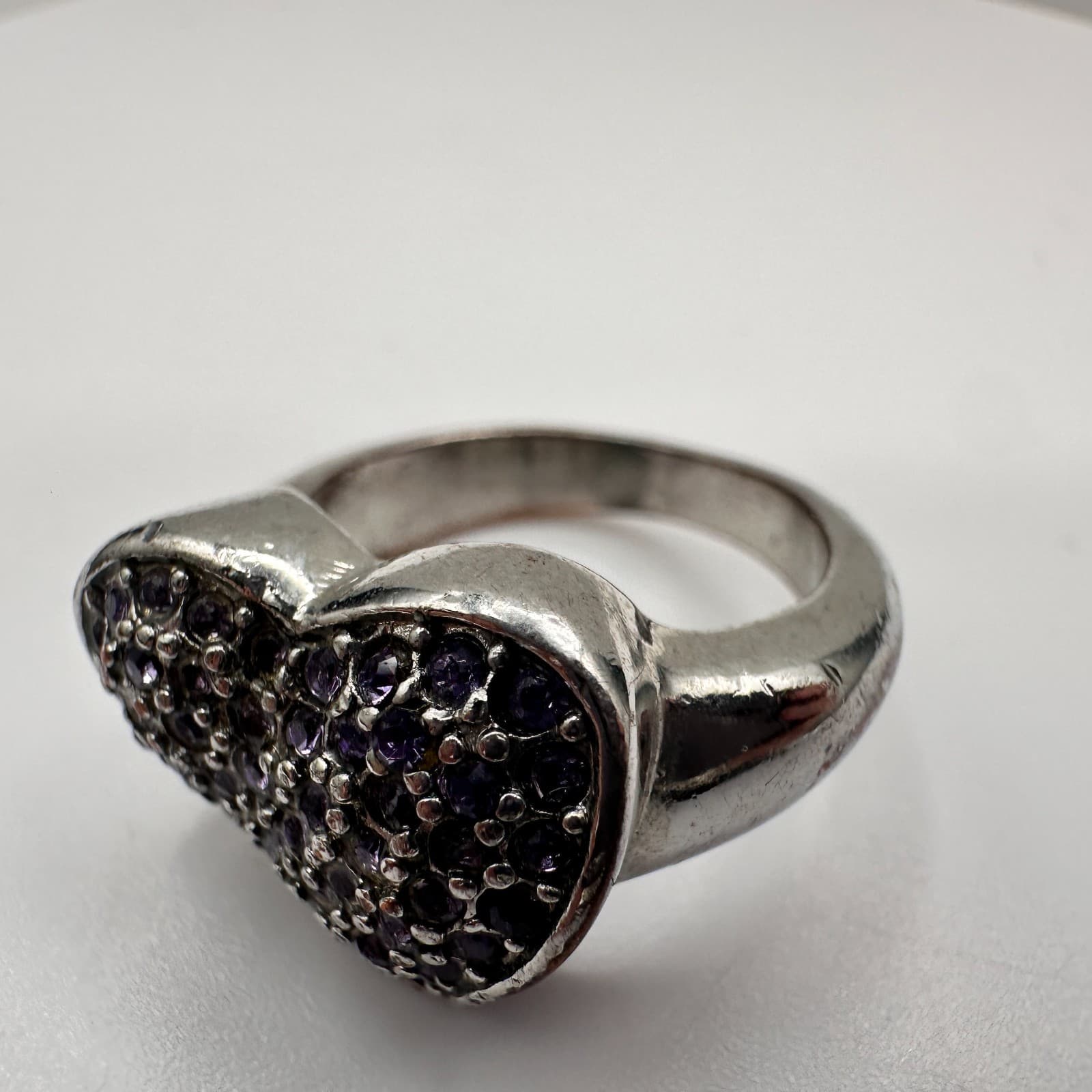 Vintrage 90s Purple Glass Heart Ring Silver Tone Statement Fashion Jewelry - Thumbnail 3