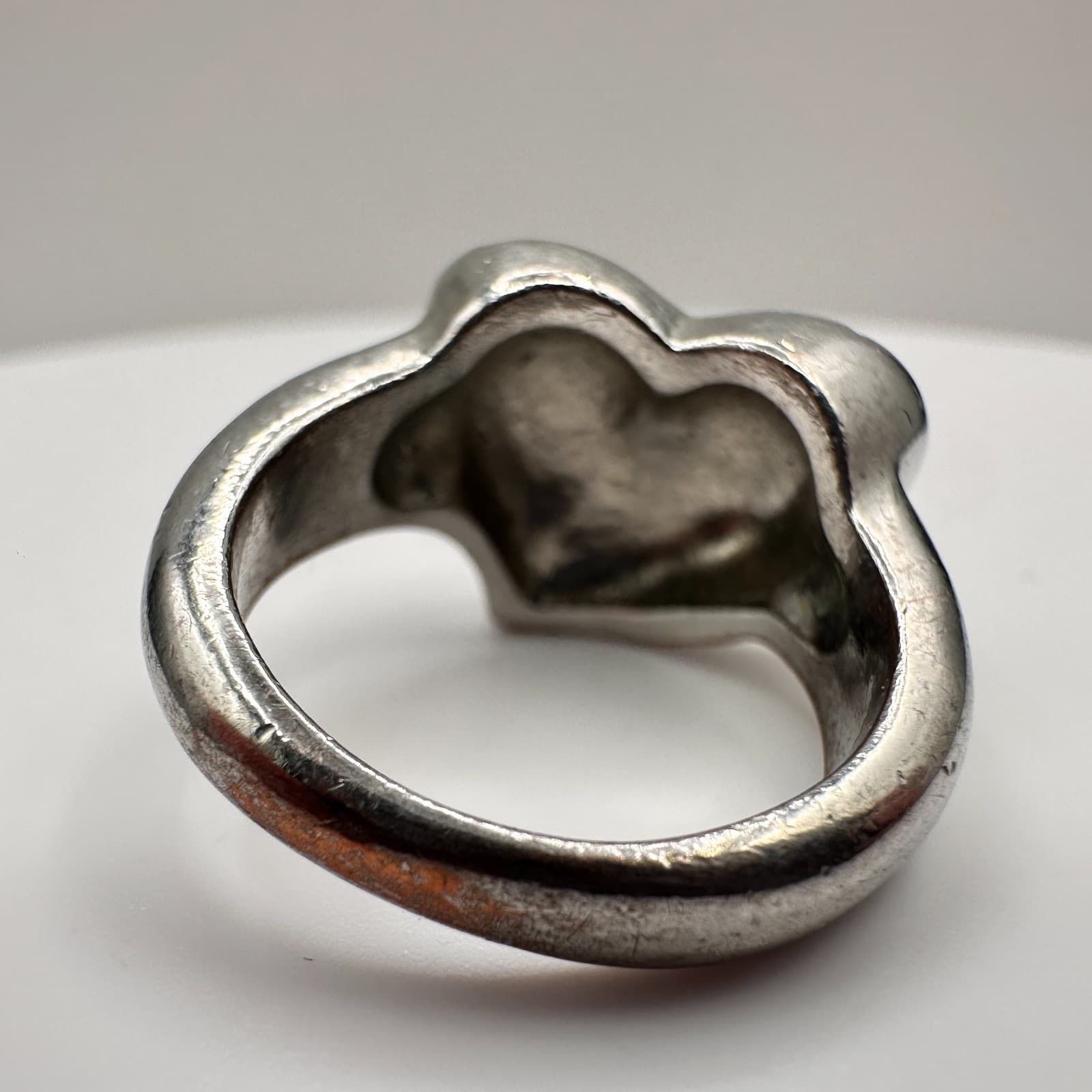 Vintrage 90s Purple Glass Heart Ring Silver Tone Statement Fashion Jewelry - Thumbnail 5