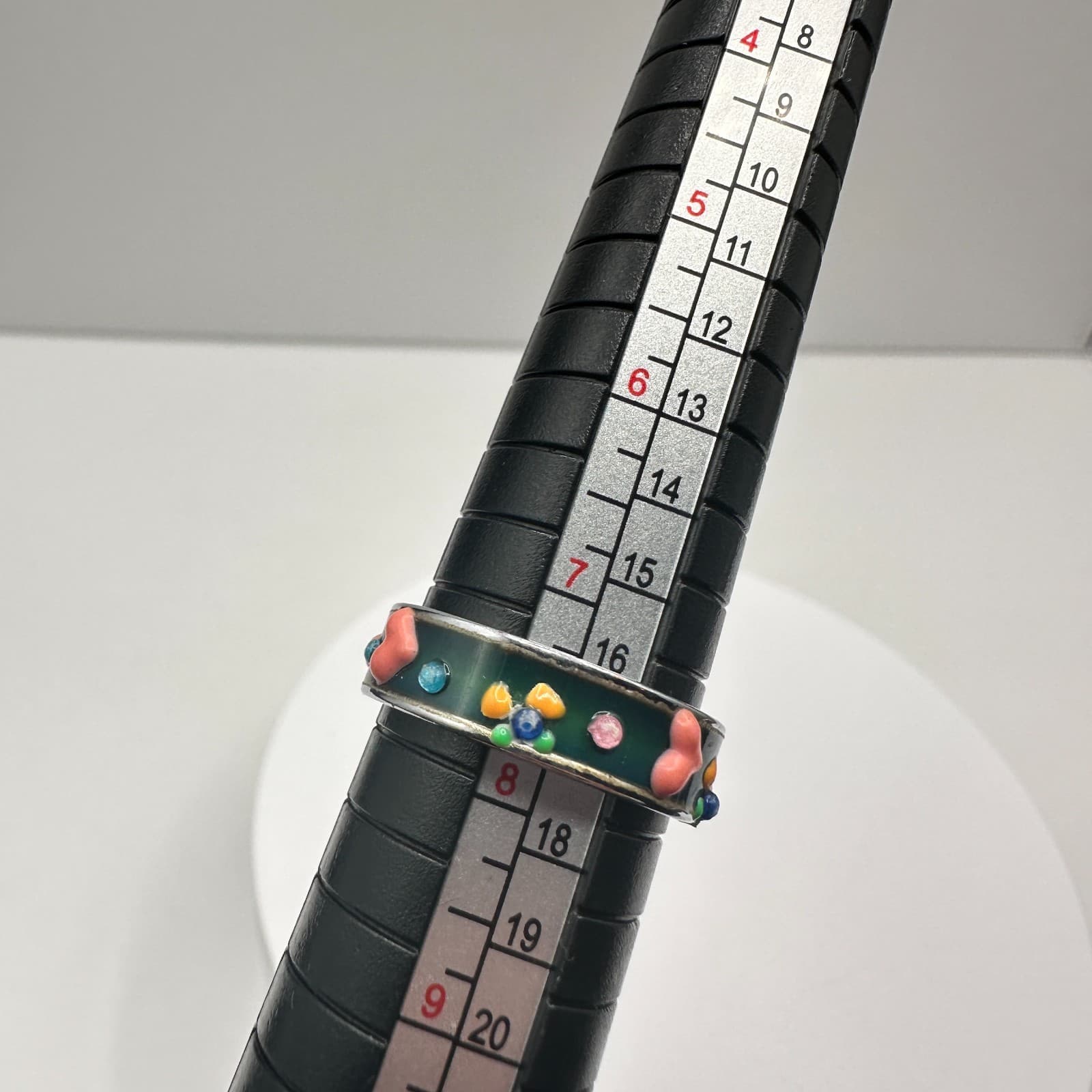 Vintage 90s Y2K Enamel Heart Band Ring Silver Tone Boho Women's Classic Jewelry - Thumbnail 6