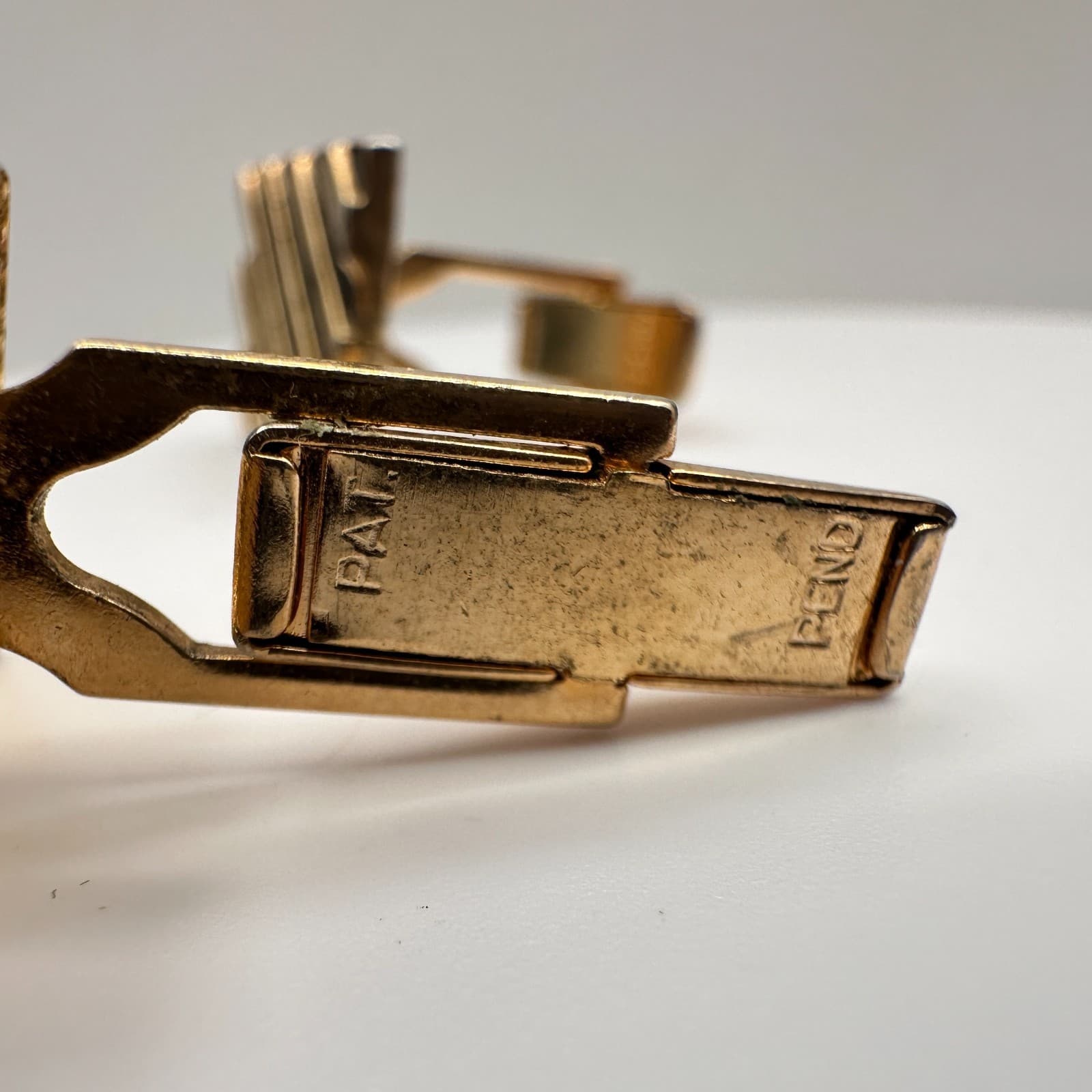 Vintage 80s Gold Tone Black Enamel Striped Geometric Cufflinks Fashion Jewelry - Thumbnail 7