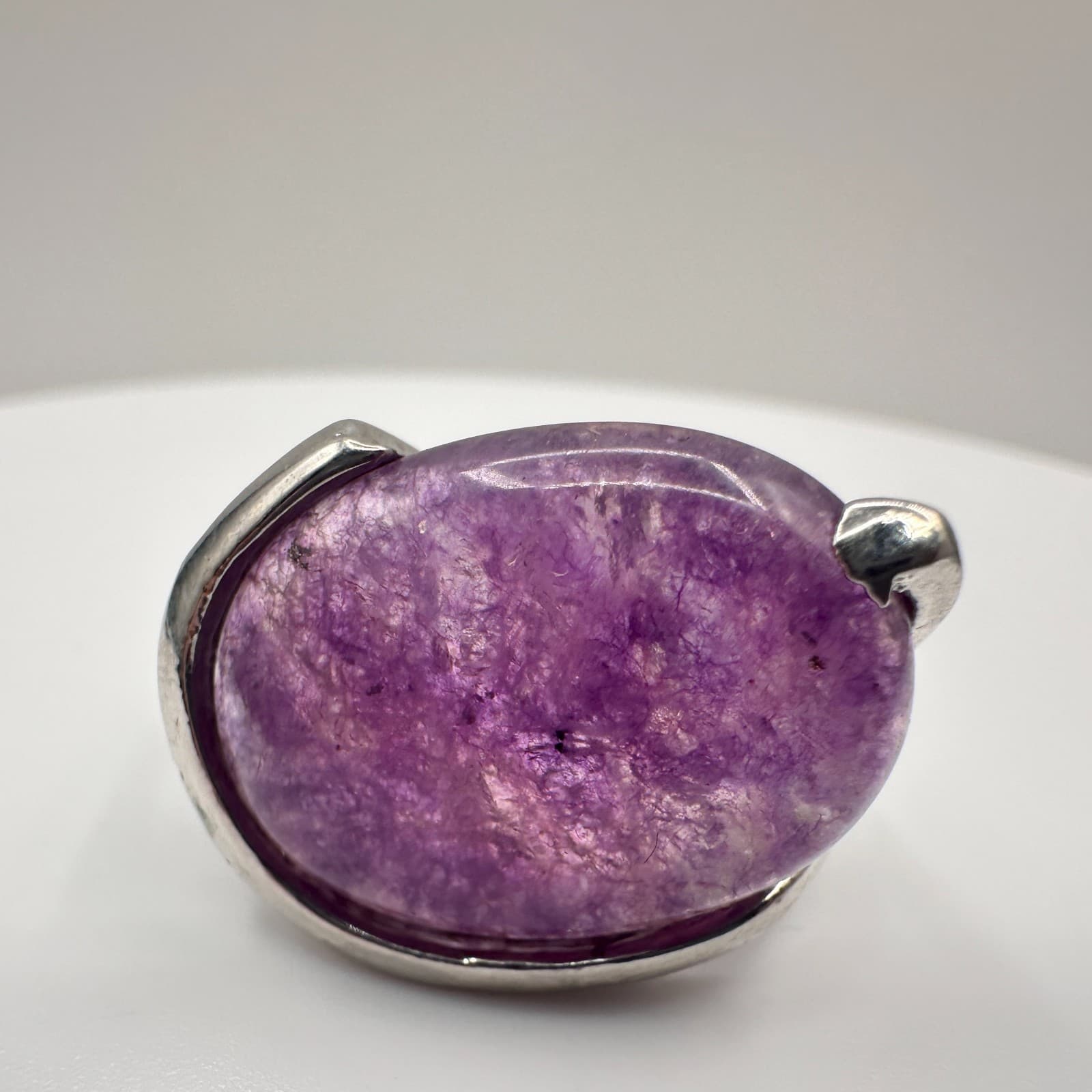 Vintage 90s Purple Oval Stone Statement Ring Silver Tone Women's Classic Jewelry - Thumbnail 2