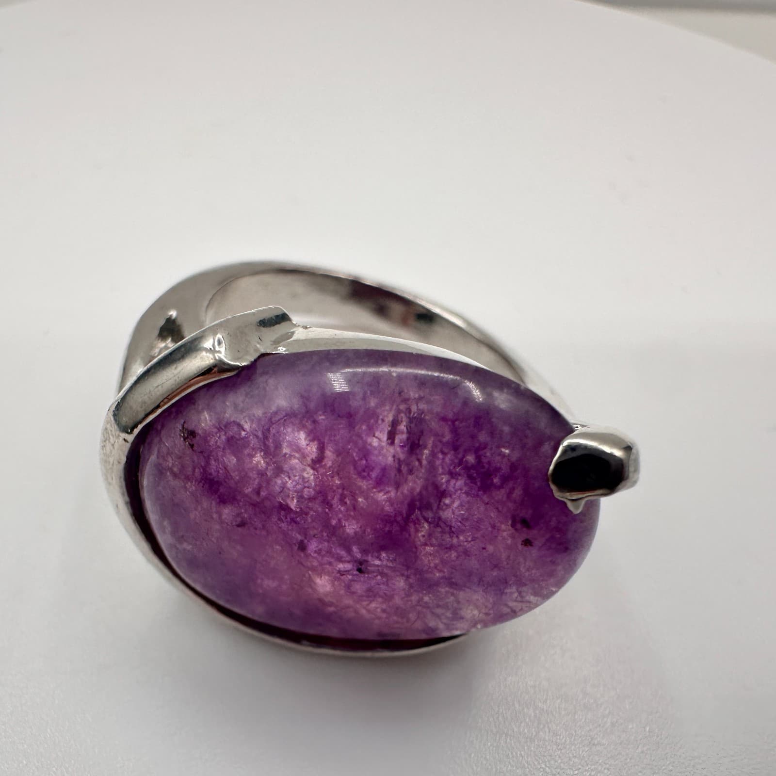 Vintage 90s Purple Oval Stone Statement Ring Silver Tone Women's Classic Jewelry - Thumbnail 3