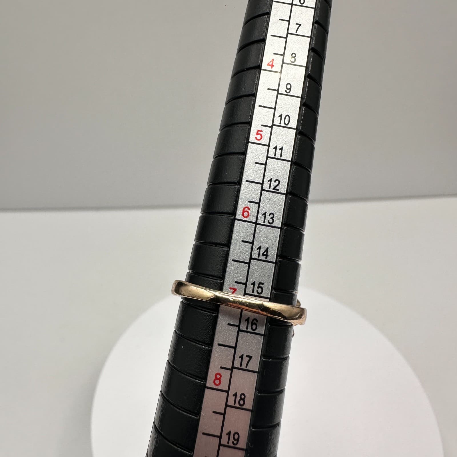 Vintage 80s Gold Tone Clear Green Rhinestone Round Ring Women's Fashion Jewelry - Thumbnail 7