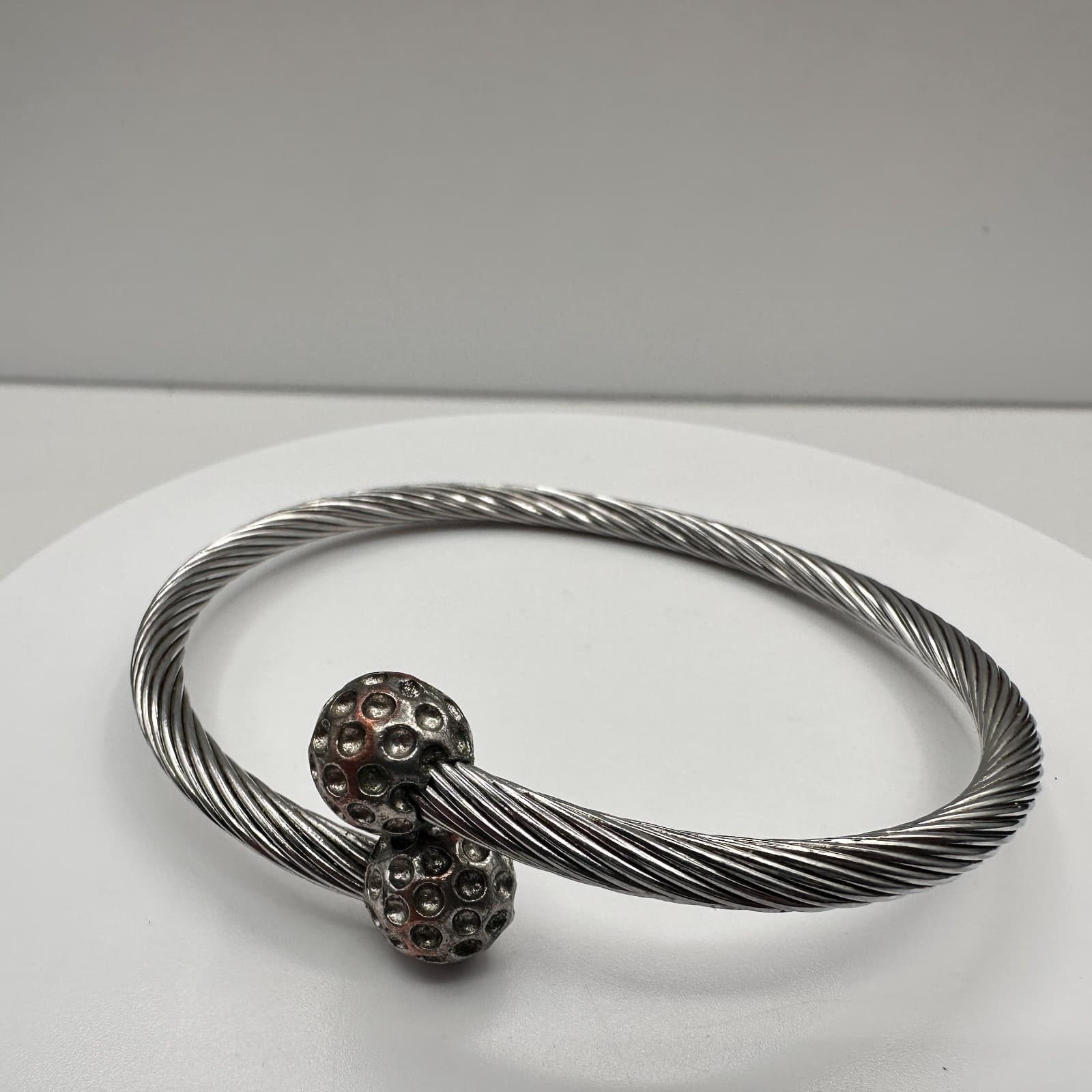 Vintage 90s Silver Tone Twisted Cable Cuff Bracelet Textured Ball Jewelry - Thumbnail 4