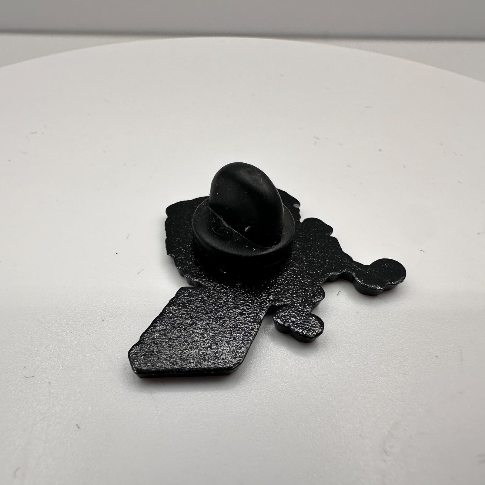 Vintage 90s Spongebob With The Krusty Krab Pizza Enamel Lapel Pin Jewelry - Thumbnail 5