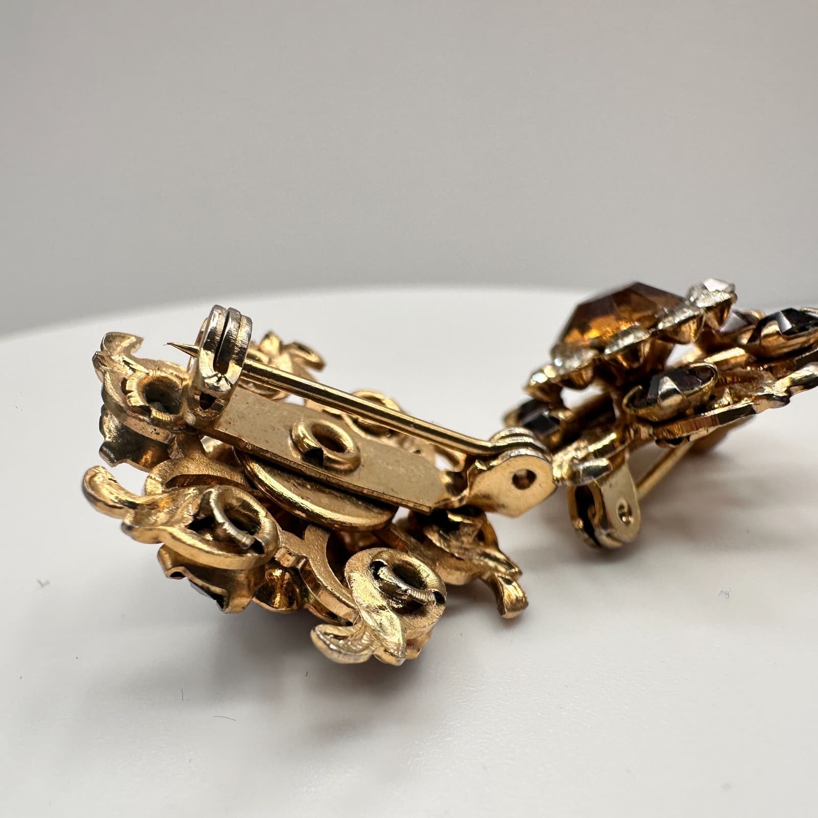 Vintage 90s Gold Tone Floral Pin Brooch Set Amber & Rhinestone Women's Jewelry - Thumbnail 5