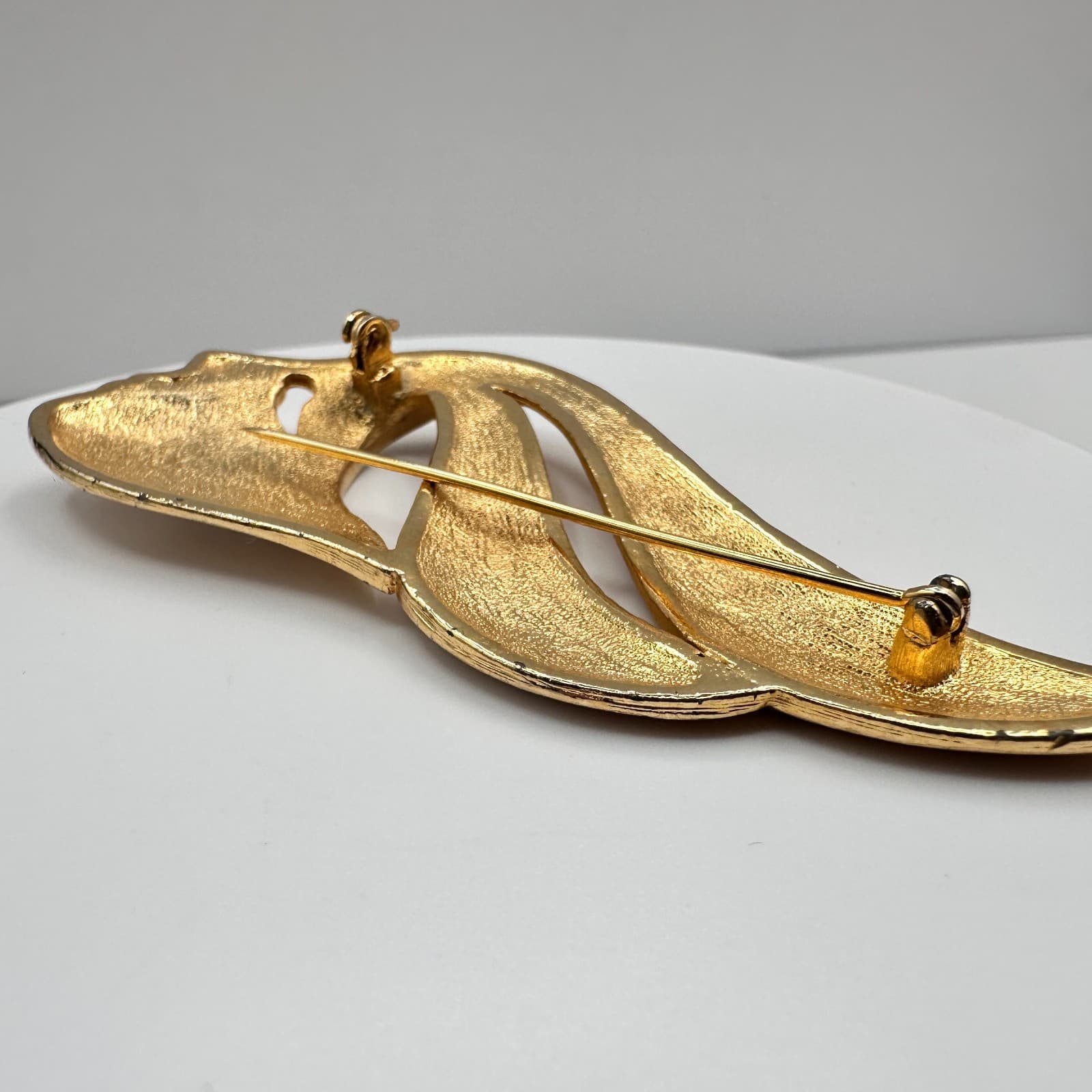 Vintage 80s Gold Tone Abstract Woman's Face Flowing Hair Brooch Pin Jewelry - Thumbnail 7