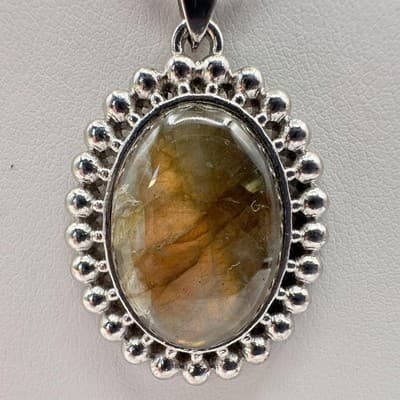 Vintage 90s Oval Labradorite Pendant Necklace Silver Tone Snake Chain Jewelry - Thumbnail 4