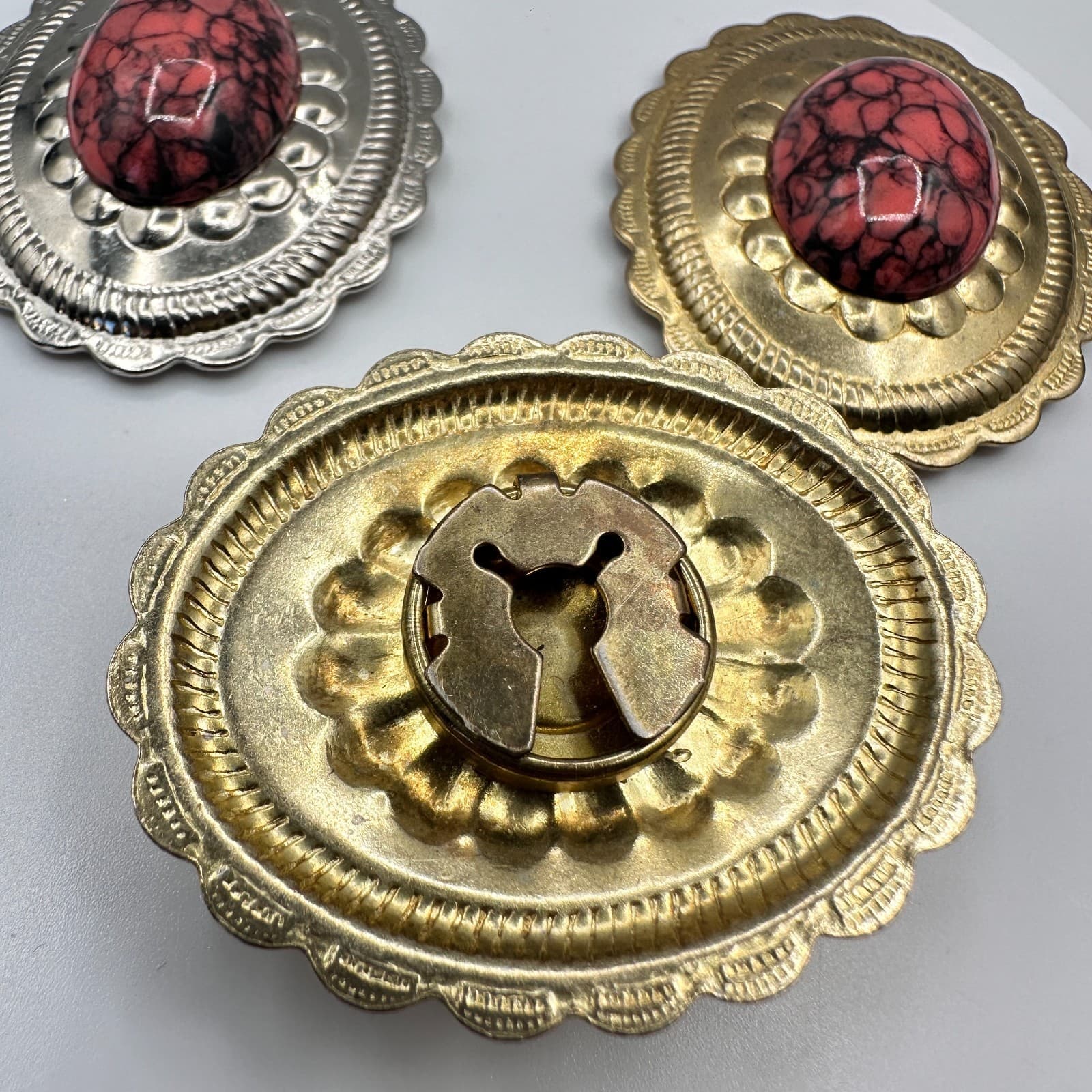 Vintage 90s Scalloped Oval Scarf Slides Set Faux Turquoise & Red Stone Jewelry - Thumbnail 6