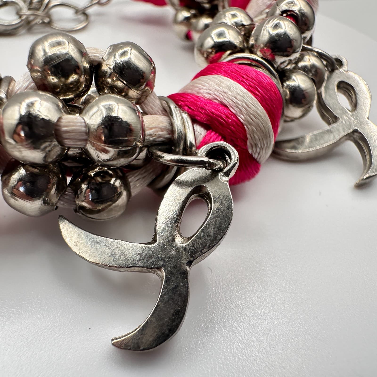 Vintage 90s Silk Ribbon Breast Cancer Awareness Bracelet Silver Tone Beaded - Thumbnail 4