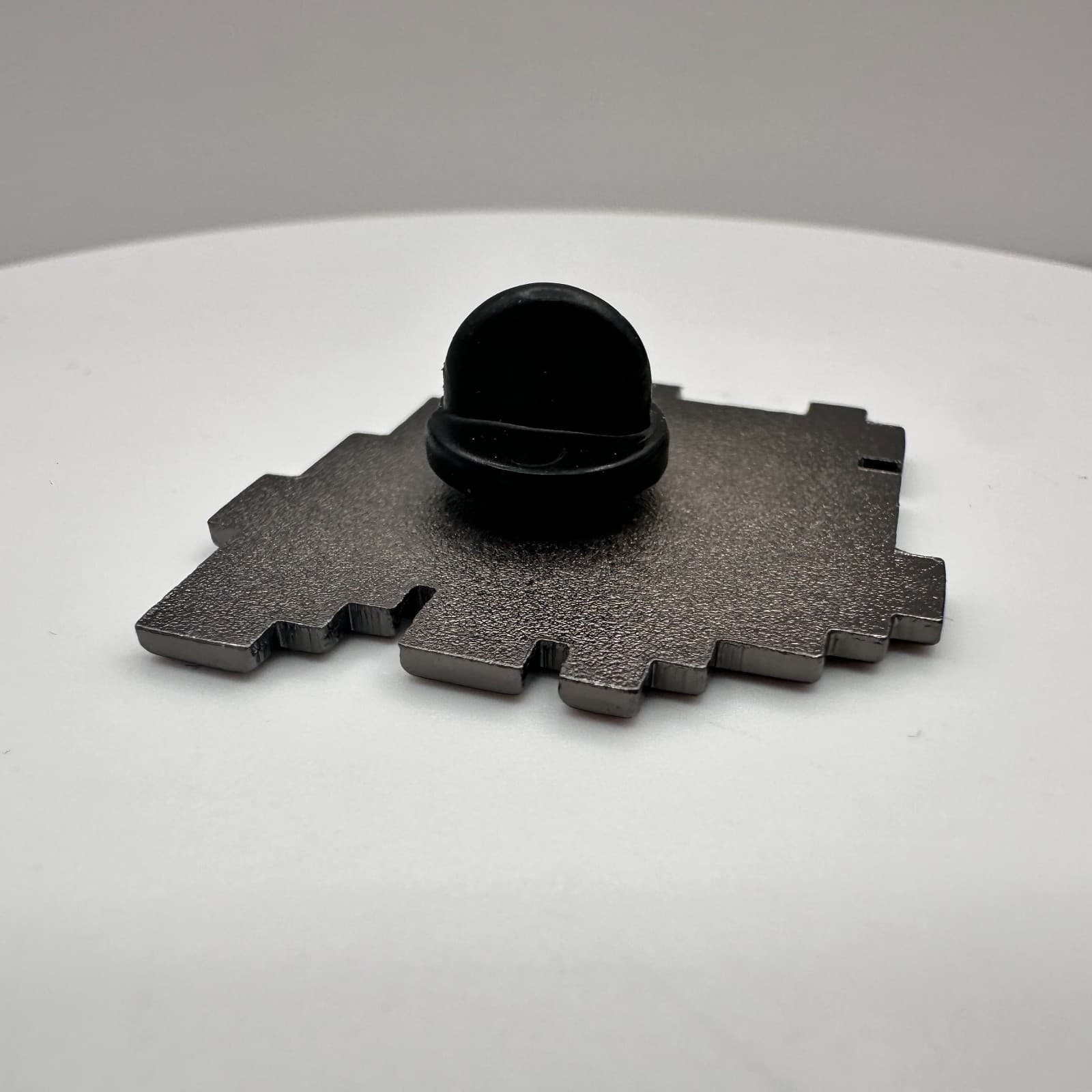 Vintage Y2K Cute Pixel Art Pikachu Enamel 8-Bit Style Fan Hat Lapel Pin Jewelry - Thumbnail 6