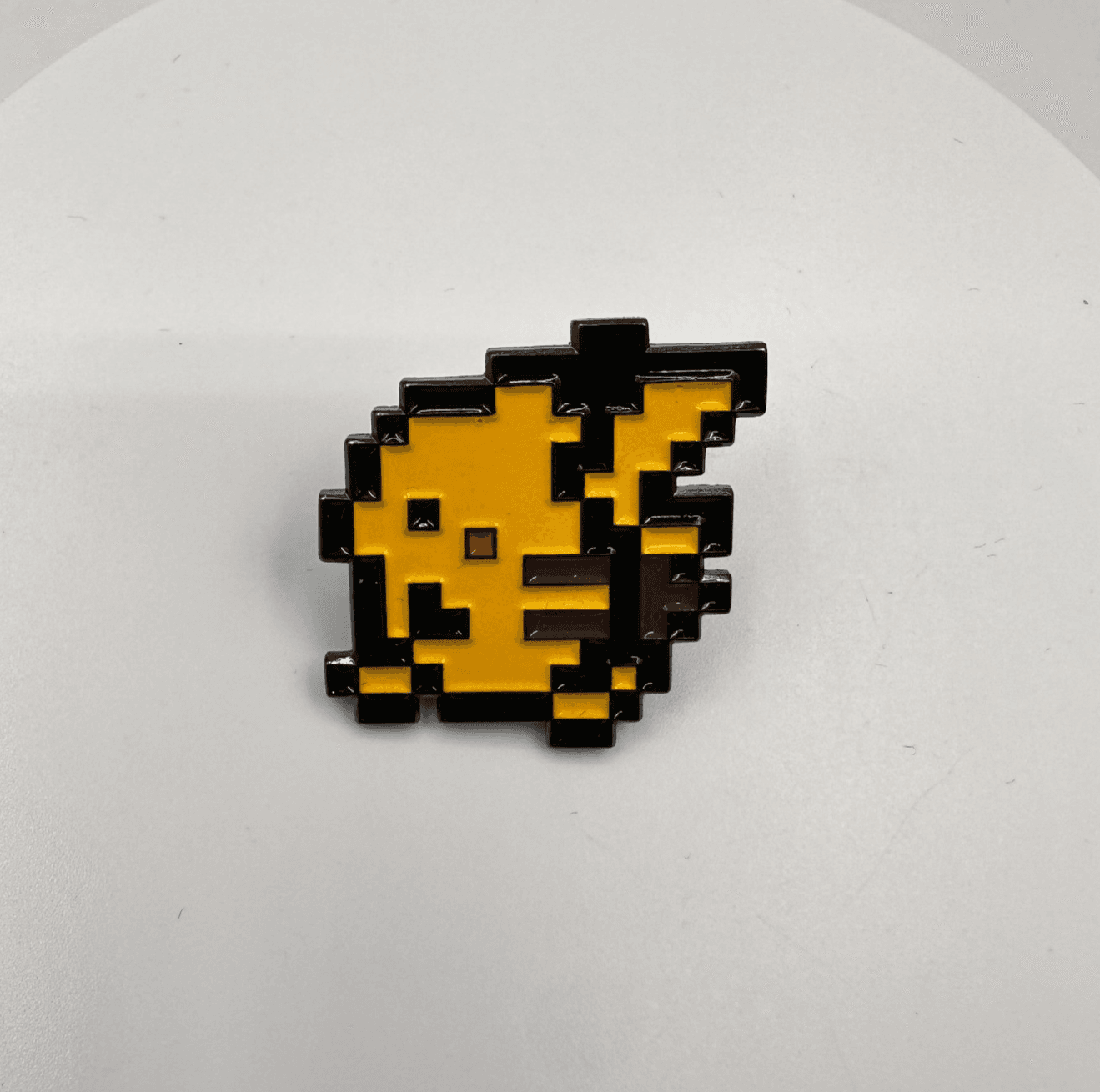 Vintage Y2K Cute Pixel Art Pikachu Enamel 8-Bit Style Fan Hat Lapel Pin Jewelry - Image 1