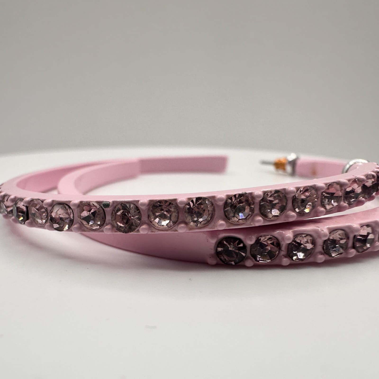 Vintage 90s Glass Multi-Color Hoop Earrings Set Women's Classic Fashion Jewelry - Thumbnail 8