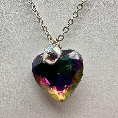 Vintage 90s Iridescent Rainbow Heart Pendant Necklace Silver Tone Boho Jewelry - Thumbnail 3
