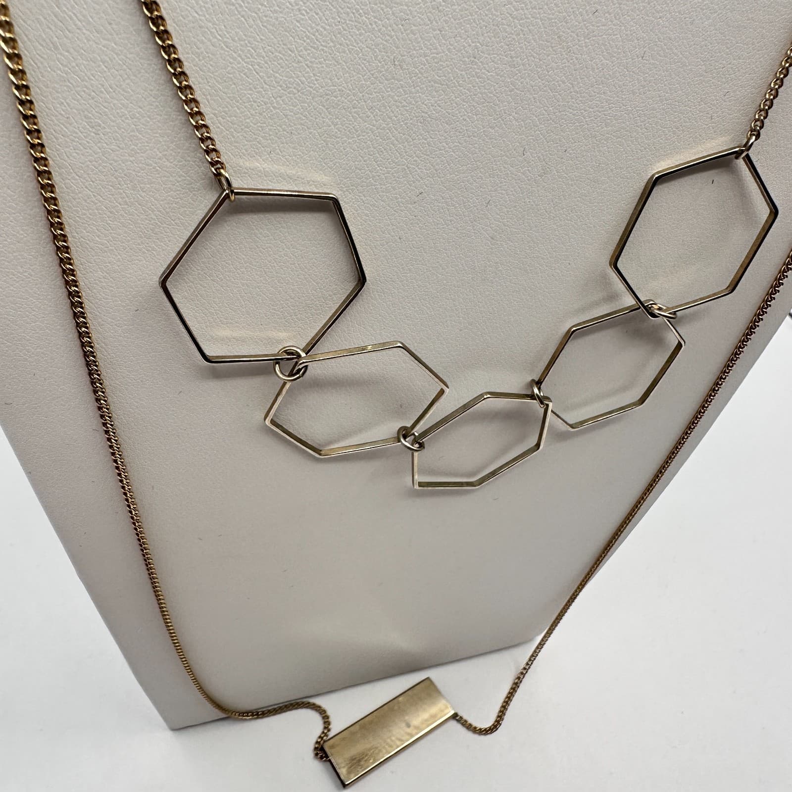Vintage 90s Gold Tone Layered Hexagon Bar Statement Necklace Geometric Style - Thumbnail 6