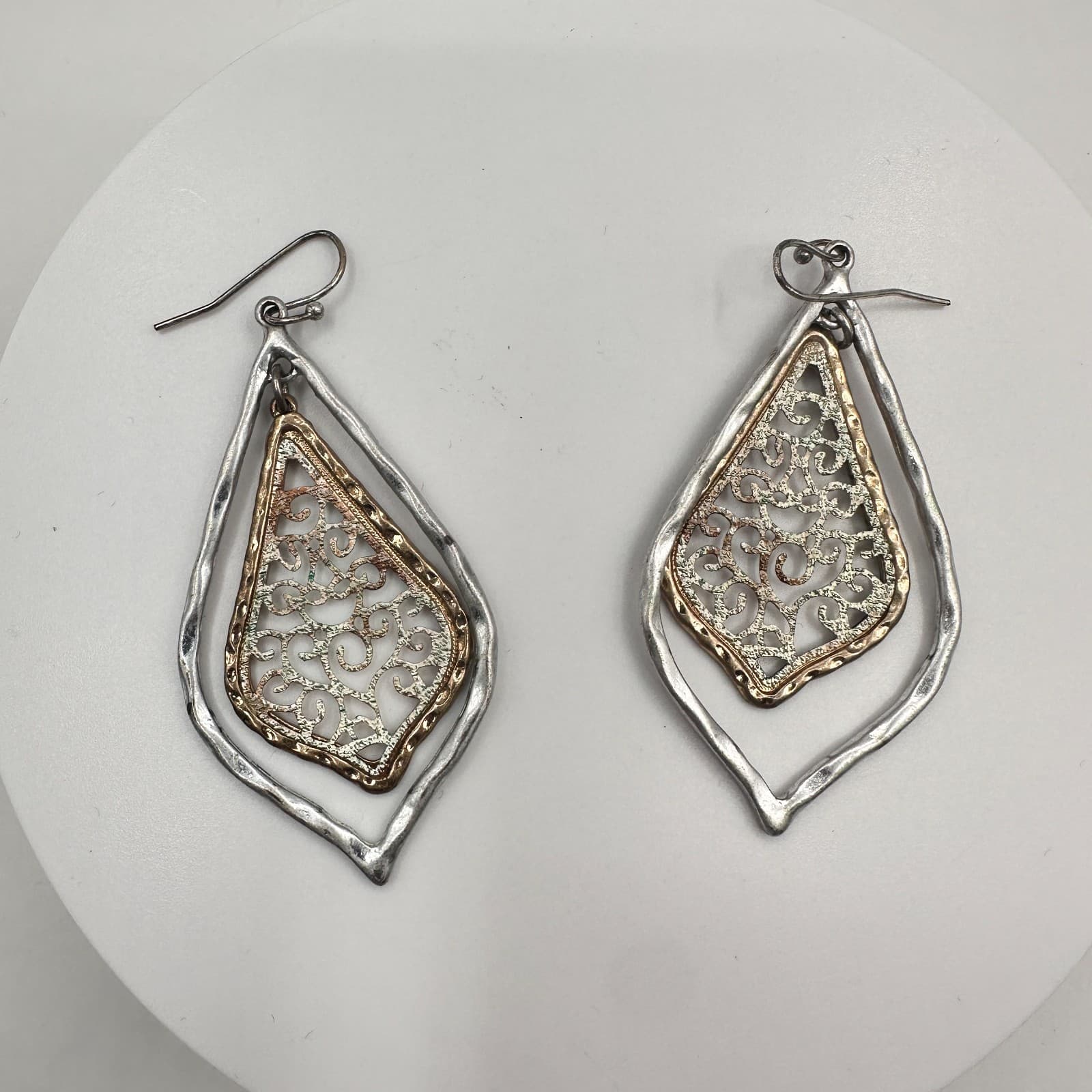 Vintage 90s Metal Filigree Teardrop Dangle Earrings Silver & Gold Tone Boho - Thumbnail 5