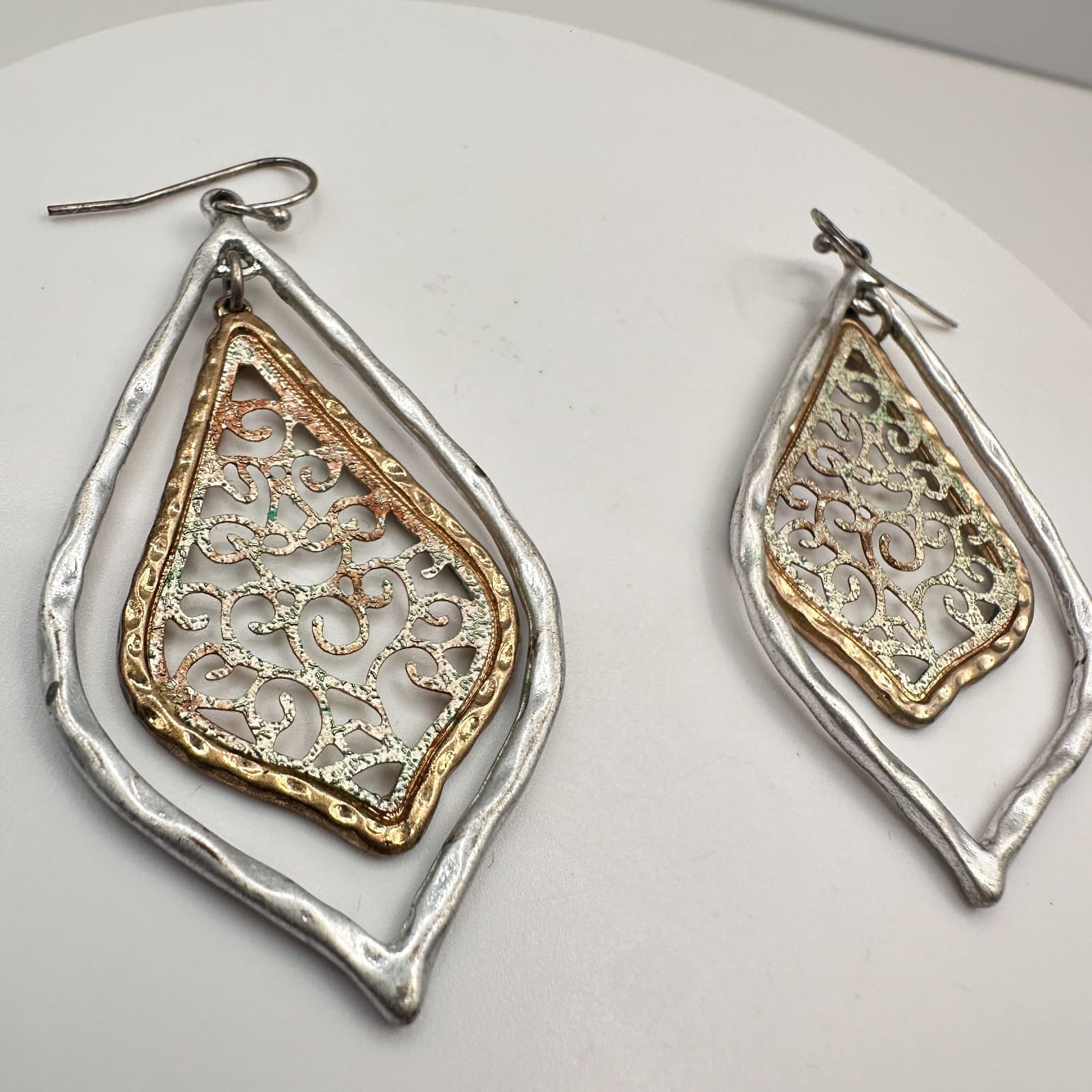 Vintage 90s Metal Filigree Teardrop Dangle Earrings Silver & Gold Tone Boho - Thumbnail 4