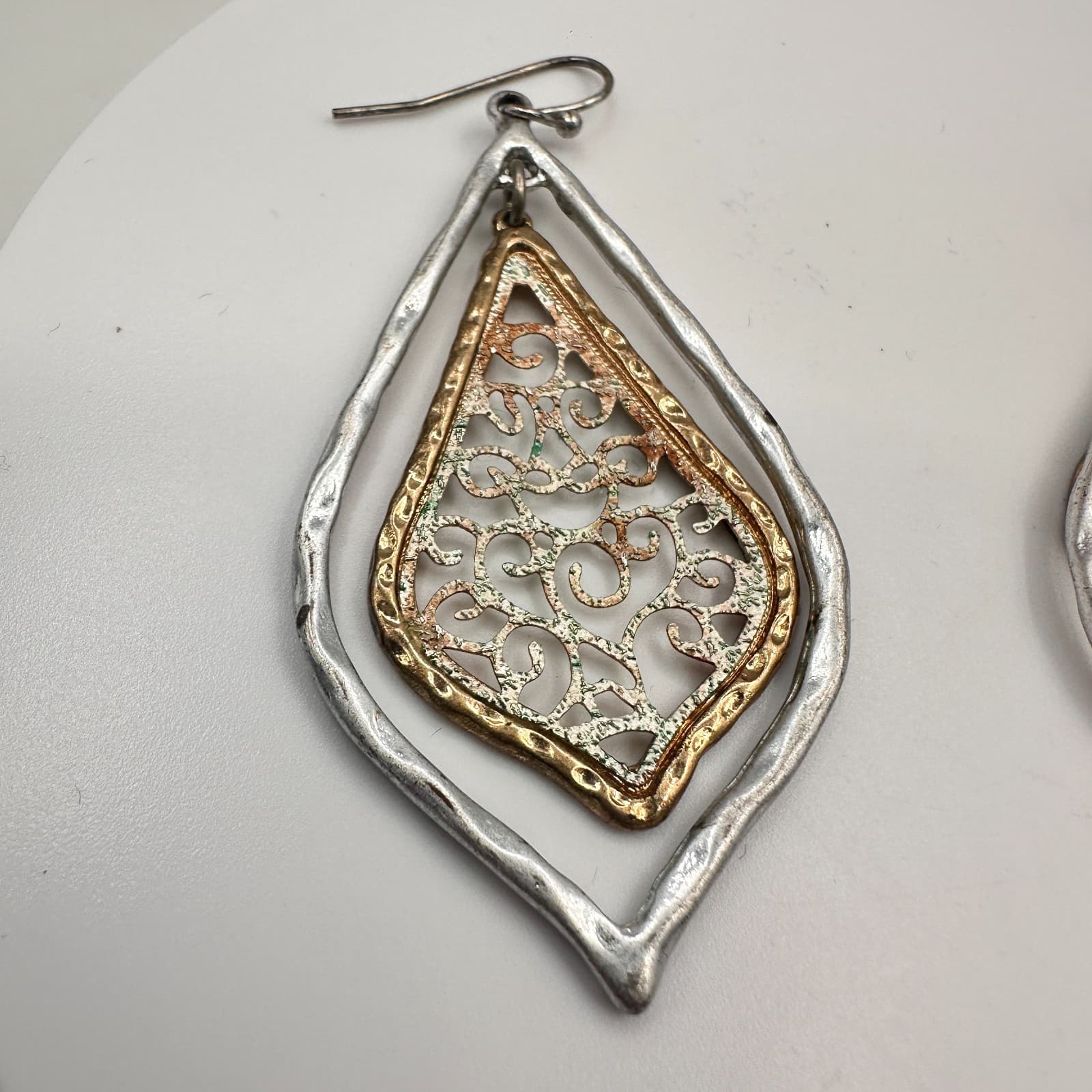 Vintage 90s Metal Filigree Teardrop Dangle Earrings Silver & Gold Tone Boho - Thumbnail 3