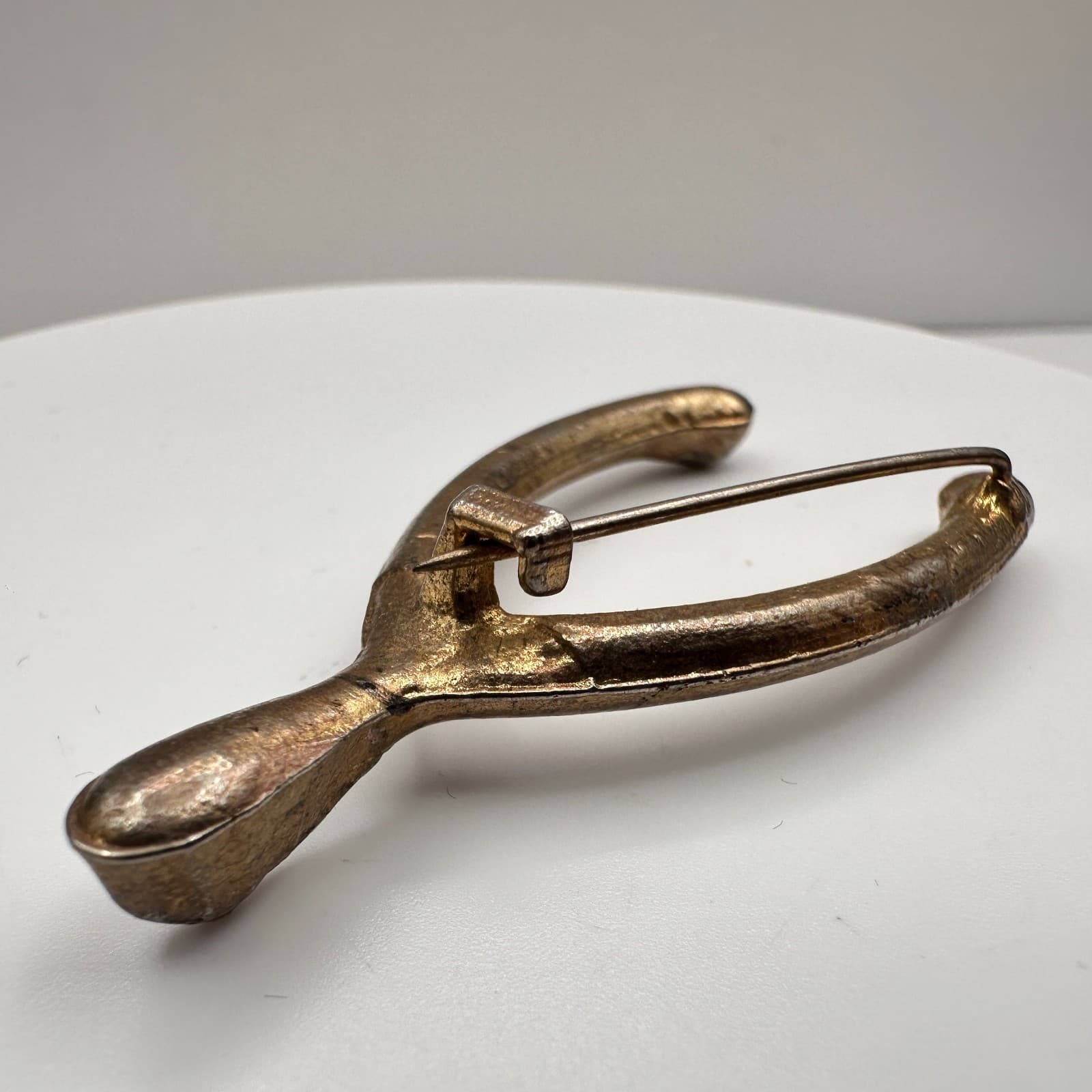 Vintage 80s Gold Tone Minimalist Brooch Pin Women's Classic Fashion Jewelry - Thumbnail 4