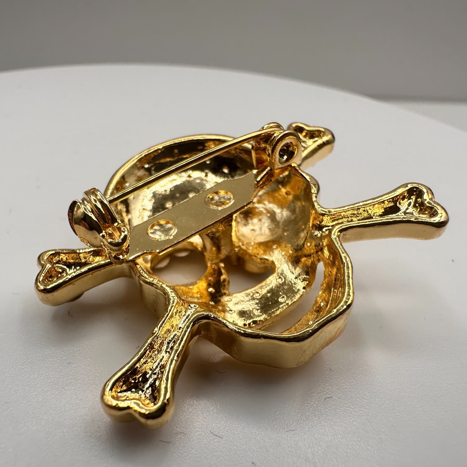 Vintage 90s Skull & Crossbones Brooch Set Gold & Silver Tone Glass Rhinestone - Thumbnail 6