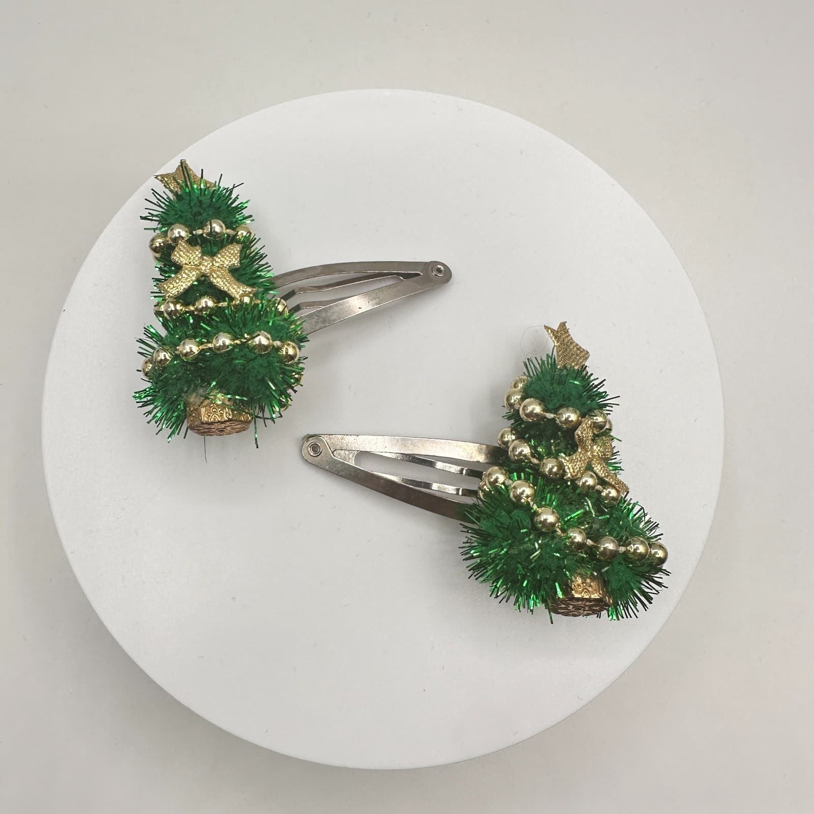 Vintage 90s Christmas Tree Hair Clips Green & Gold Tinsel Festive Snap Barrette - Thumbnail 2