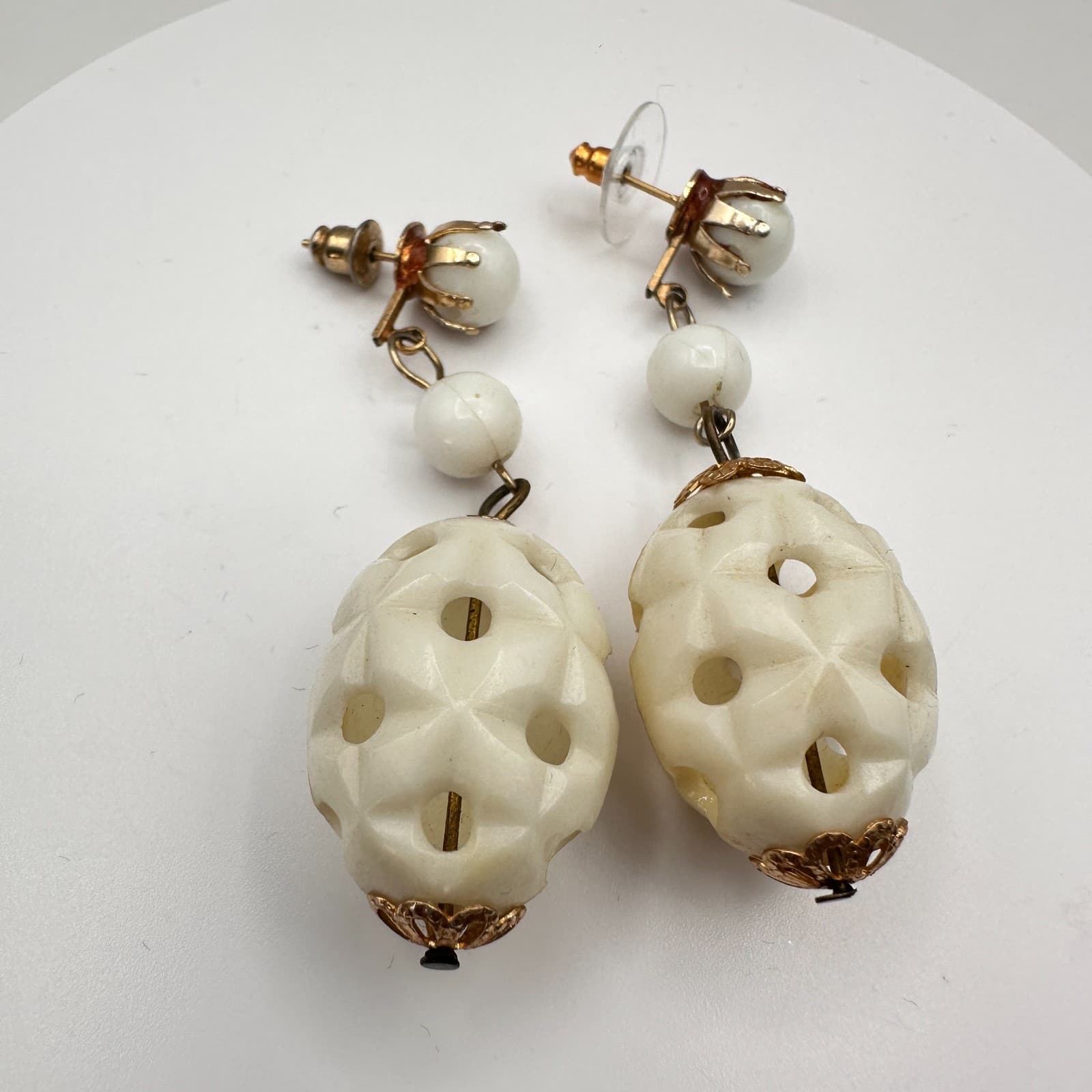 Vintage 80s White Carved Geometric Dangle Earrings Gold Tone Women's Jewelry - Image 1