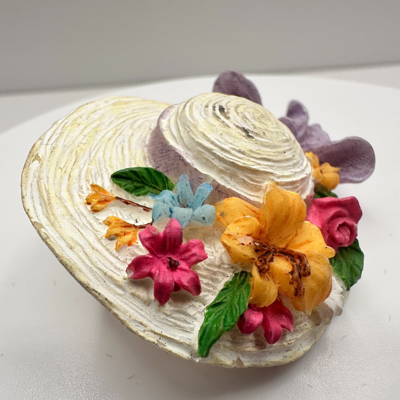 Vintage 90s Floral Sun Hat Lapel Brooch Pin Garden Style Boho Fashion Jewelry - Thumbnail 2