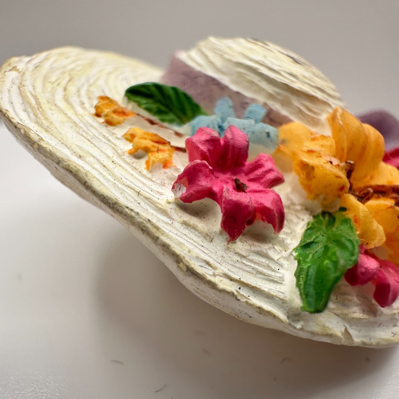 Vintage 90s Floral Sun Hat Lapel Brooch Pin Garden Style Boho Fashion Jewelry - Thumbnail 3