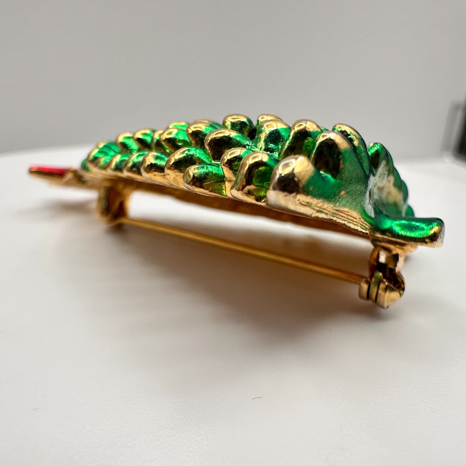 Vintage 90s Christmas Tree Brooch Pin Retro Gold Tone Classic Fashion Jewelry - Thumbnail 3