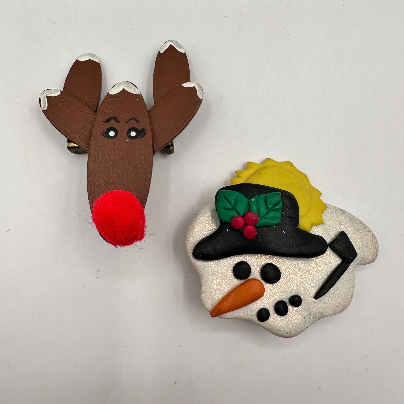 Vintage 80s 90s Christmas Brooch Pin Set Reindeer Wood Snowman Clay Fashion - Thumbnail 2