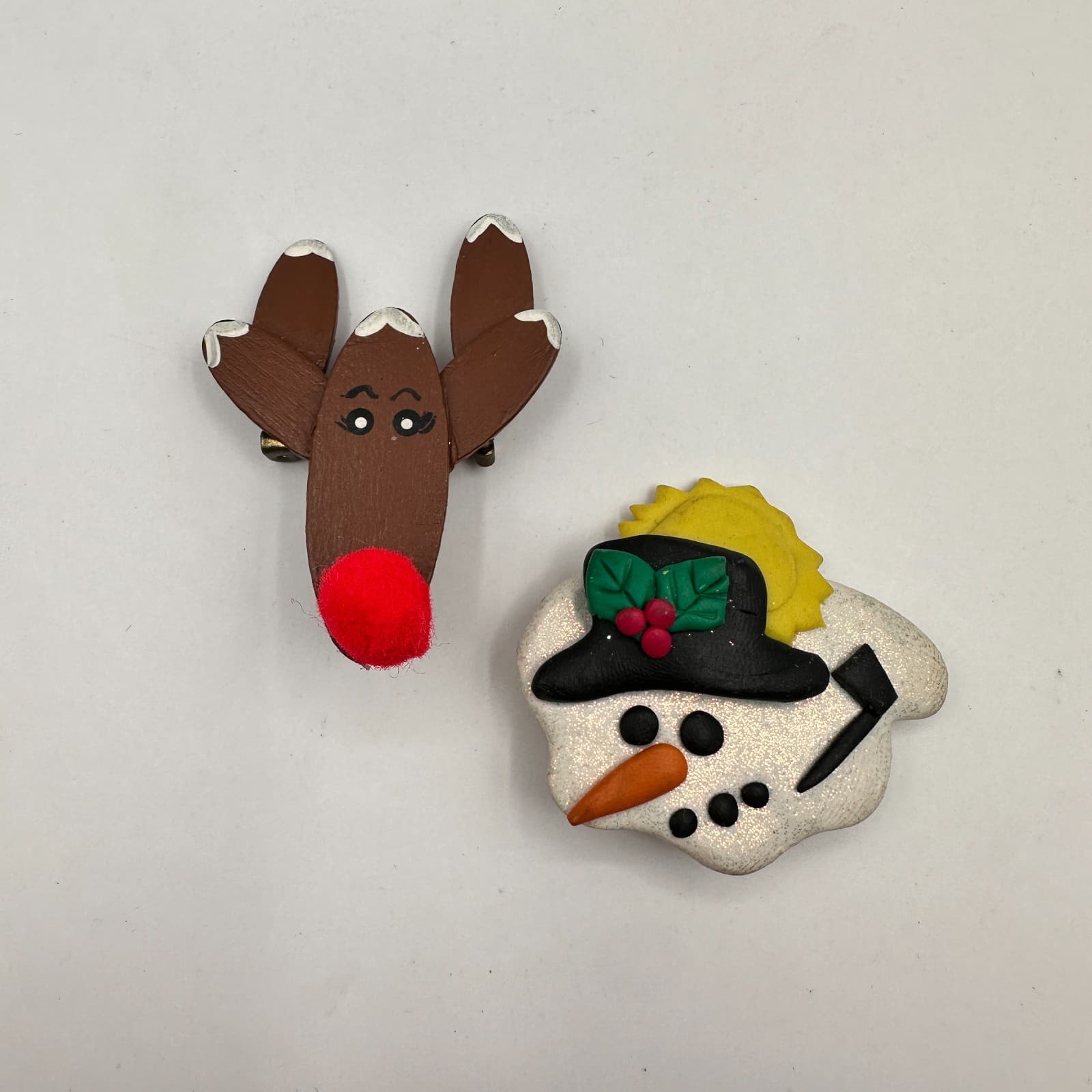 Vintage 80s 90s Christmas Brooch Pin Set Reindeer Wood Snowman Clay Fashion - Image 1