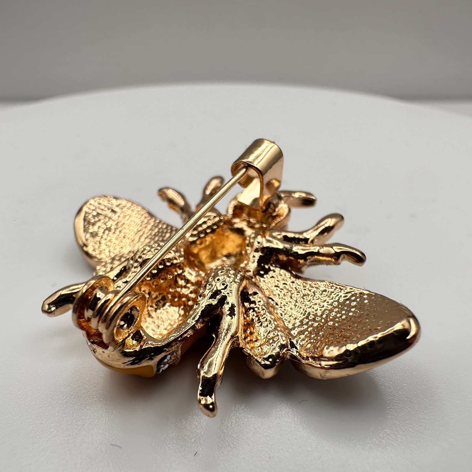 Vintage 90s Bee Happy Keychain & Bee Brooch Pin Set Women's Classic Jewelry - Thumbnail 9