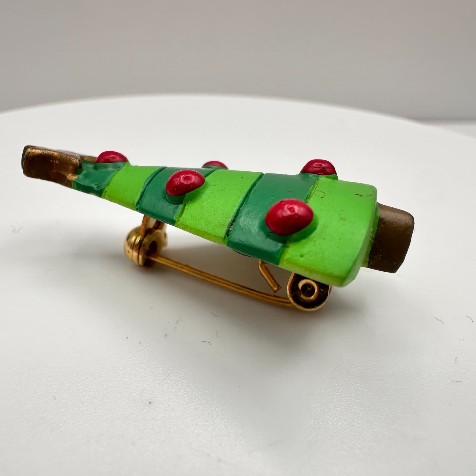 Vintage 80s Christmas Tree Brooch Pin Gold Tone Holiday Classic Fashion Jewelry - Thumbnail 4