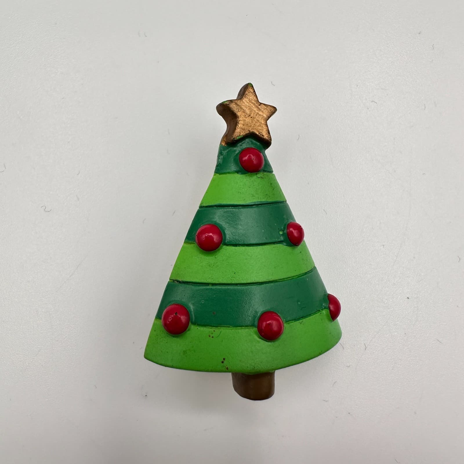 Vintage 80s Christmas Tree Brooch Pin Gold Tone Holiday Classic Fashion Jewelry - Thumbnail 3
