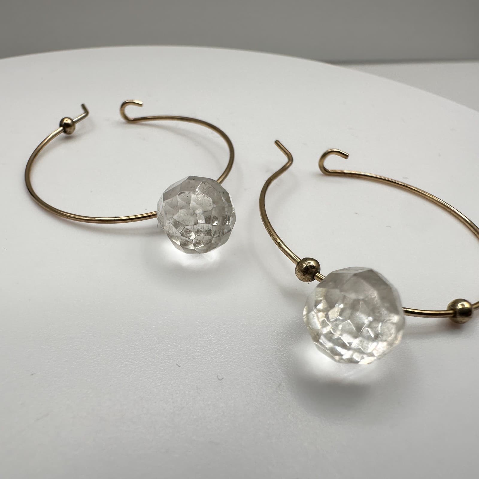 Vintage 80s Clear Quartz Teardrop Dangle Hoop Earrings Gold Tone Jewelry - Thumbnail 3