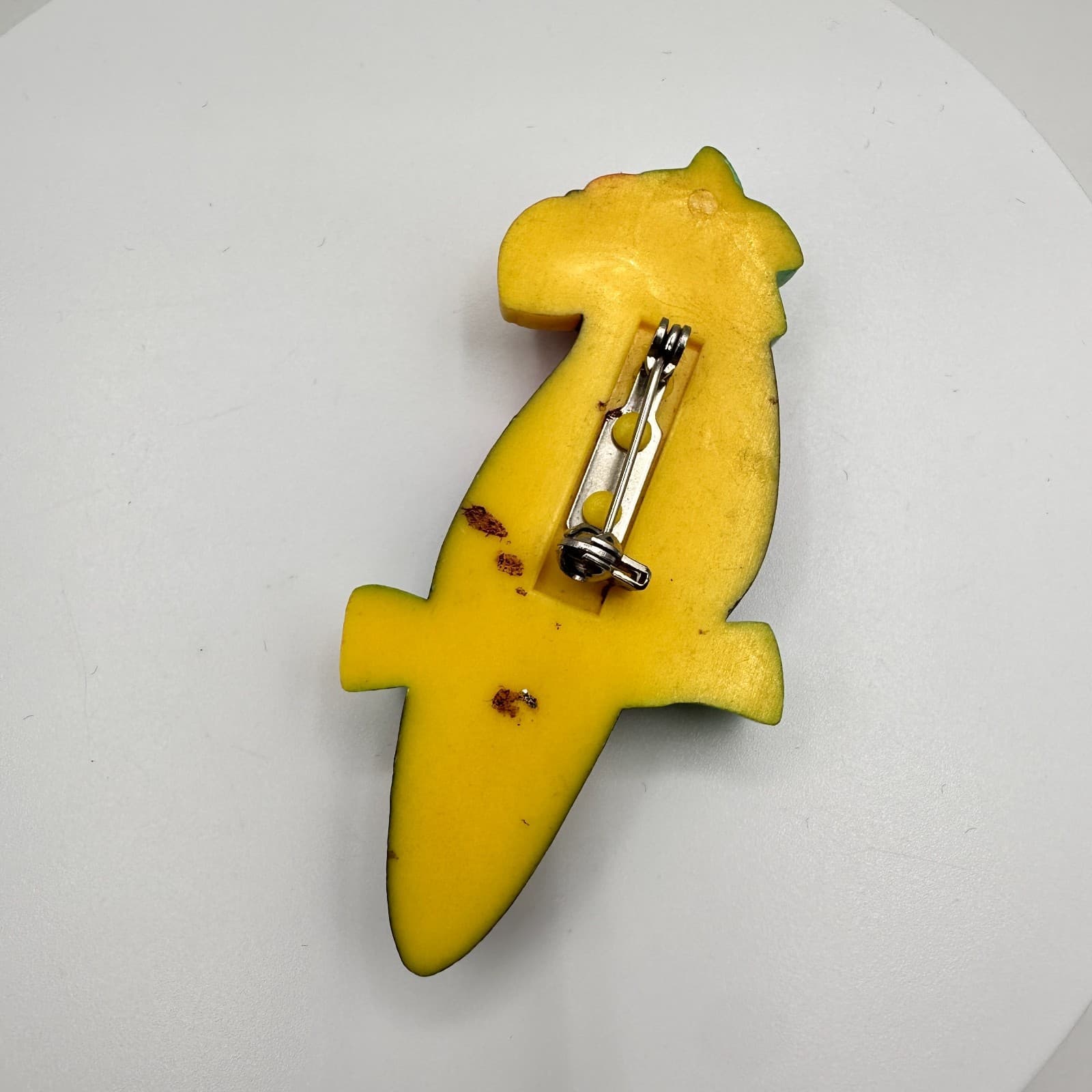 Vintage 80s Neon Pink Parrot Plastic Wood Brooch Pin Yellow Green Bird Jewelry - Thumbnail 5