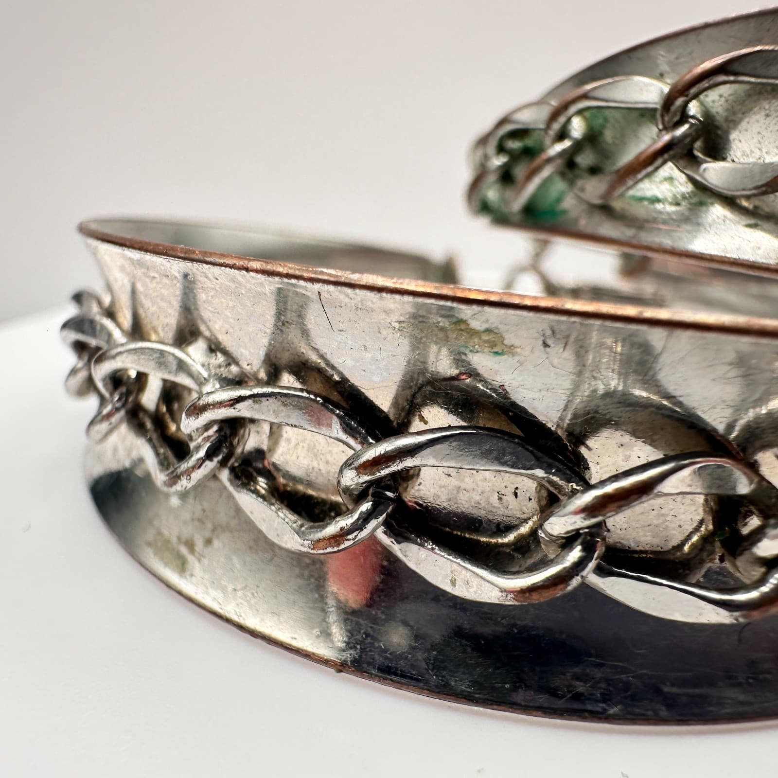 Vintage 90s Silver Tone Wide Hoop Chain Earrings Women's Classic Fashion Jewelry - Thumbnail 4