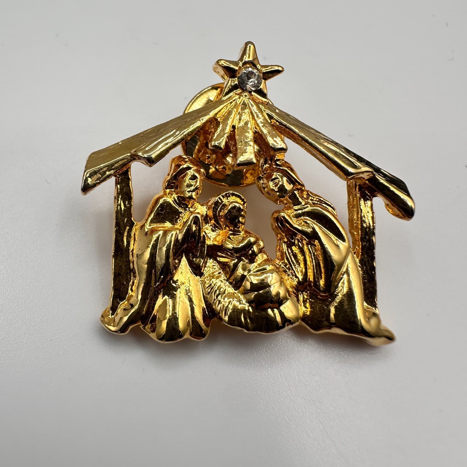 Vintage 90s Gold Tone Nativity Scene Christmas Brooches Pin Clear Glass Jewelry - Thumbnail 2