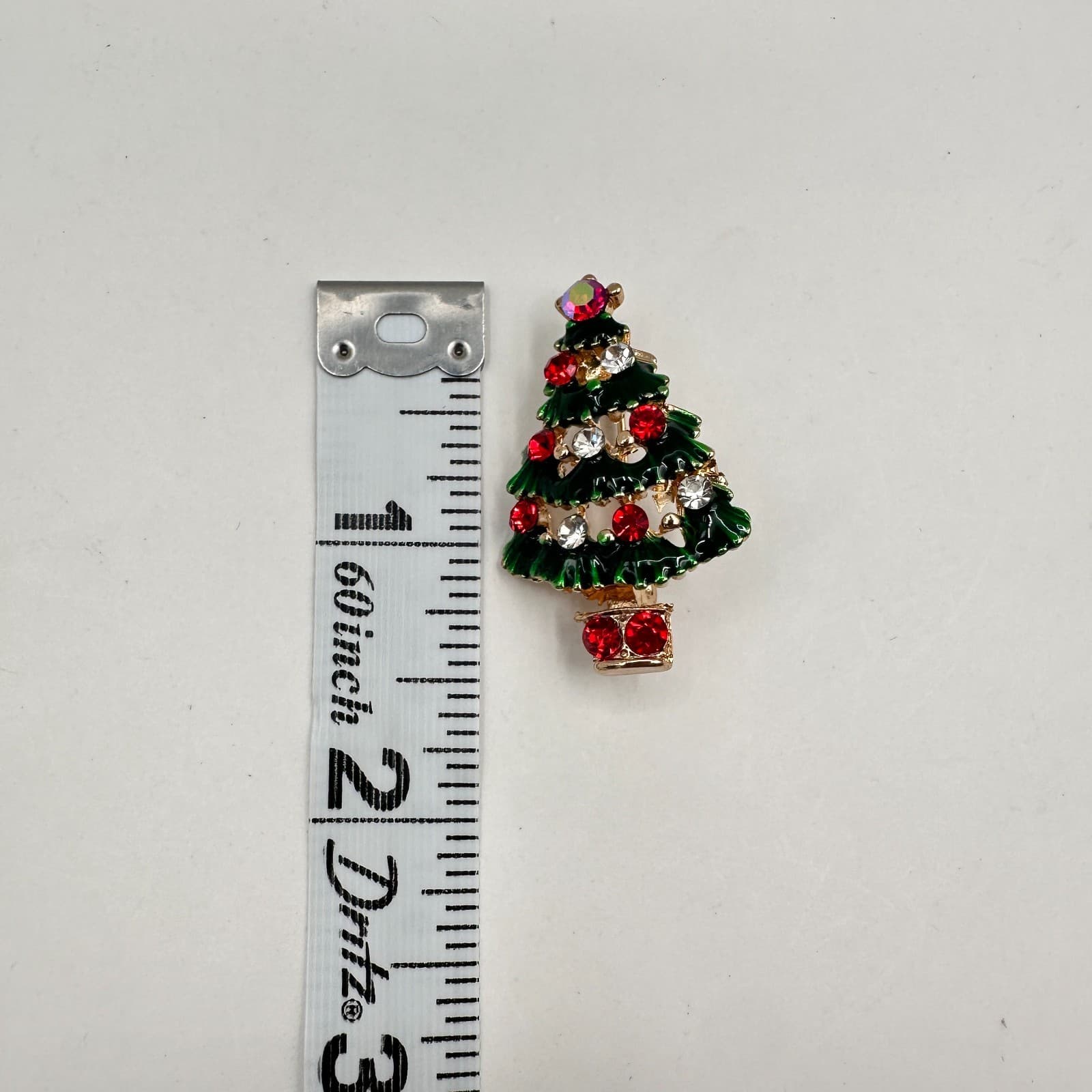 Vintage 90s Christmas Tree Brooch Pin Rhinestone Glass Gold Tone Classic Jewelry - Thumbnail 7