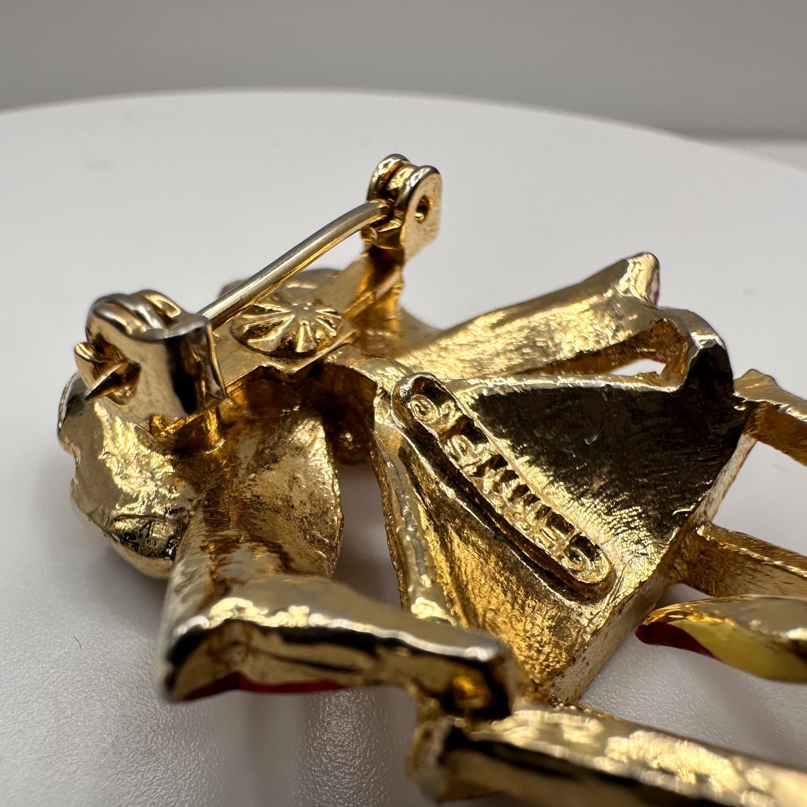 Vintage 80s 90s Gerry's Christmas Candle Lantern Brooch Pin Gold Tone Jewelry - Thumbnail 8