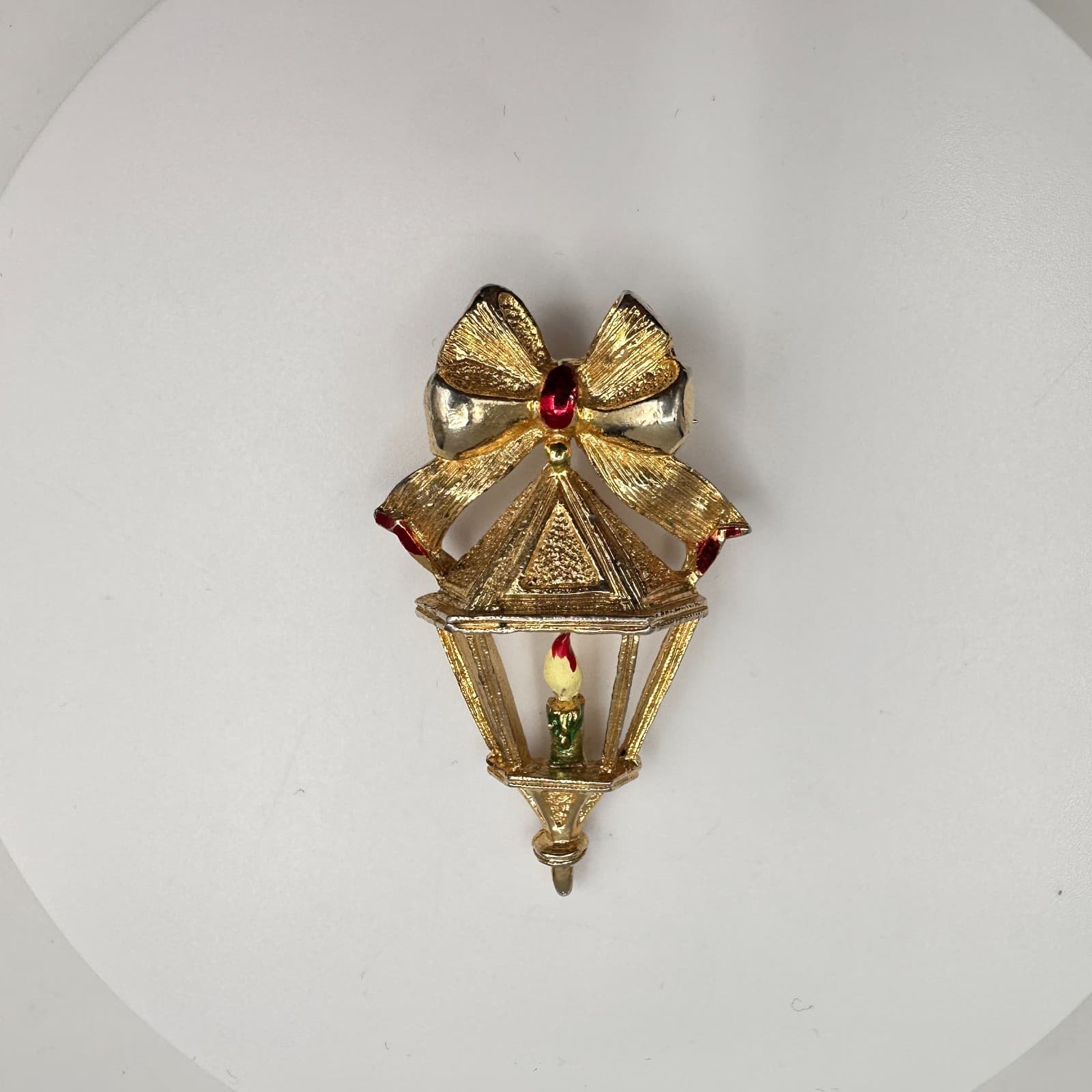 Vintage 80s 90s Gerry's Christmas Candle Lantern Brooch Pin Gold Tone Jewelry - Thumbnail 2