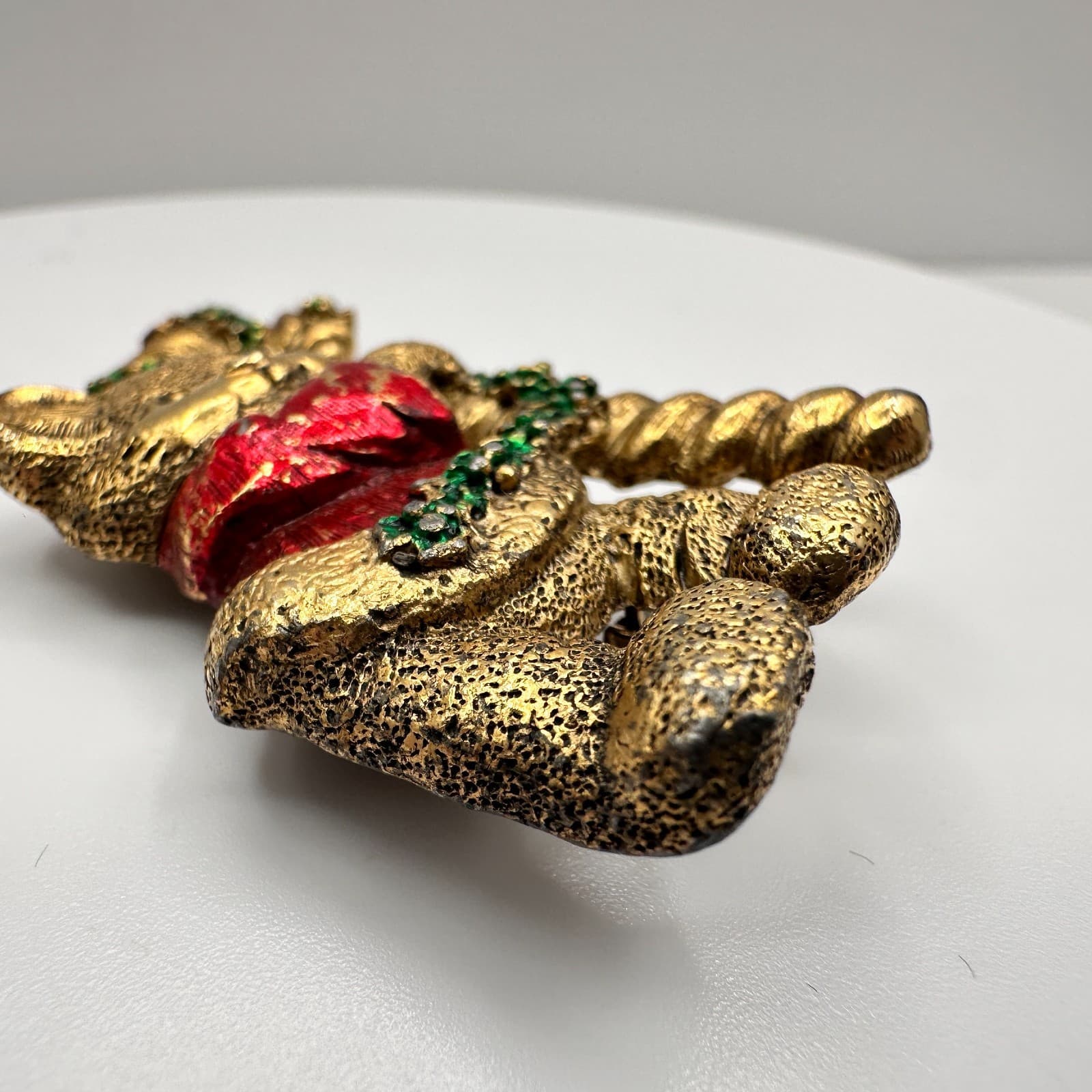 Vintage 90s Christmas Teddy Bear Brooch Pin Gold Tone Enamel Classic Jewelry - Thumbnail 3