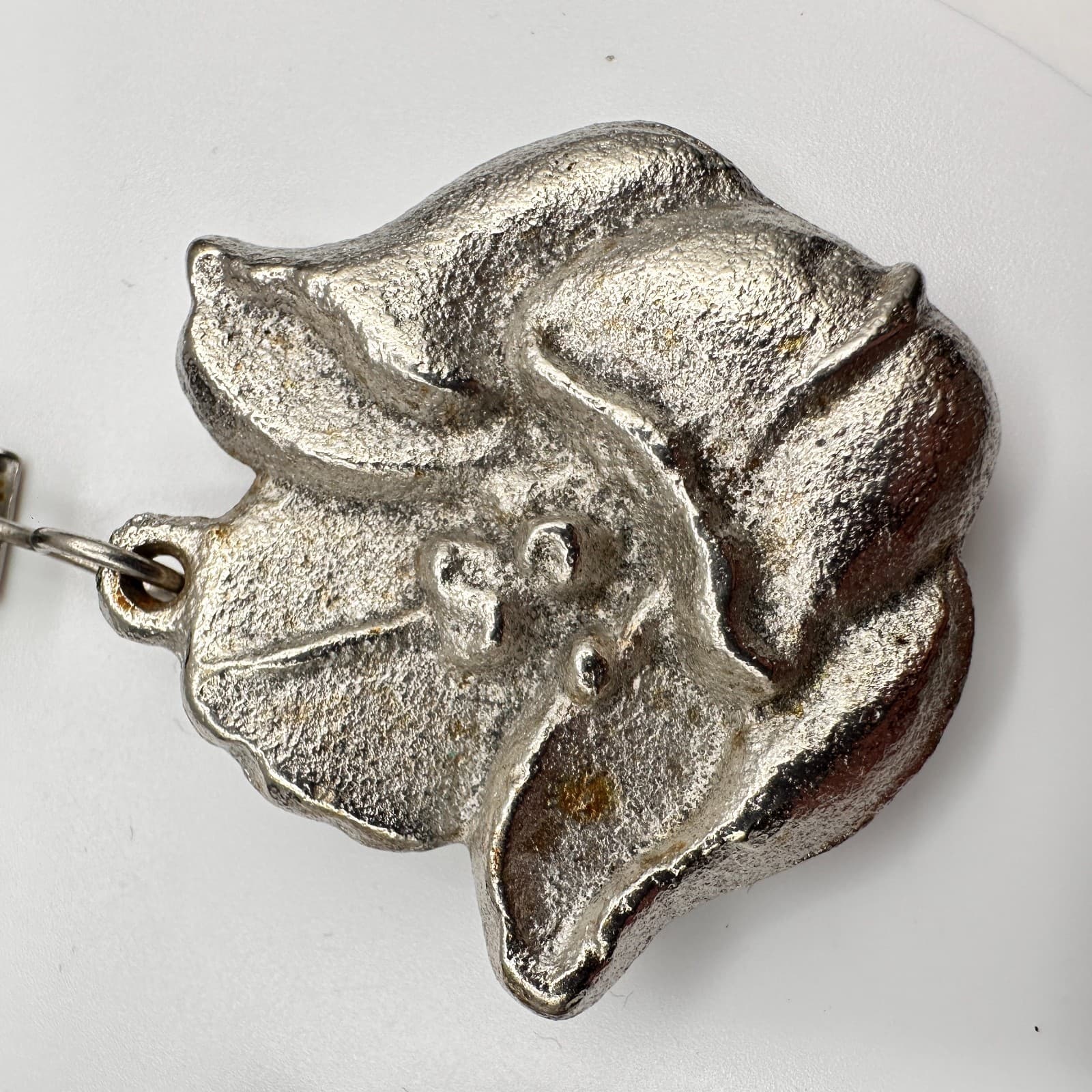 Vintage 90s Silver Tone Flower Tablecloth Weights Clips Clamps Earrings Jewelry - Thumbnail 6