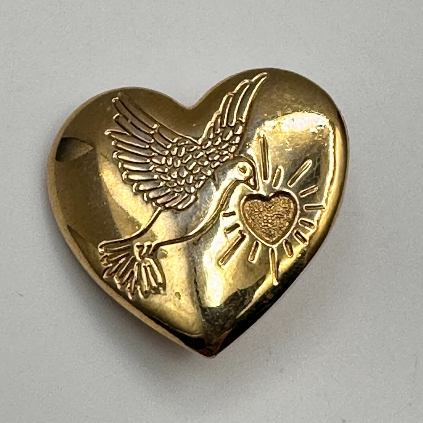 Vintage 80s Gold Tone Heart Dove Peace Pin Brooch Crystal Draw Bird Jewelry - Thumbnail 3